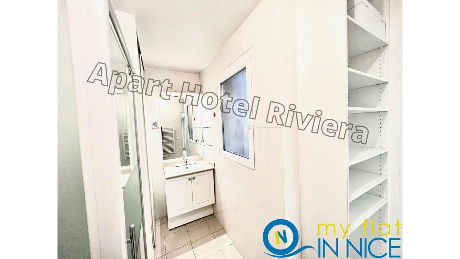Bathroom in ApartHotel Riviera - Nice Côte d'Azur - Grimaldi AC - Promenade des Anglais