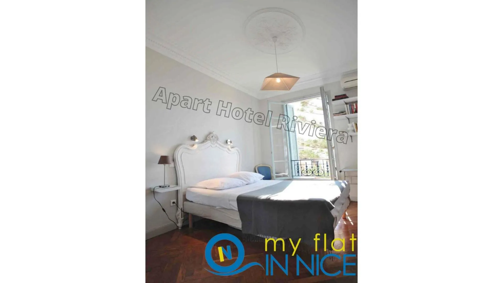 Bed in ApartHotel Riviera - Nice Côte d'Azur - Grimaldi AC - Promenade des Anglais