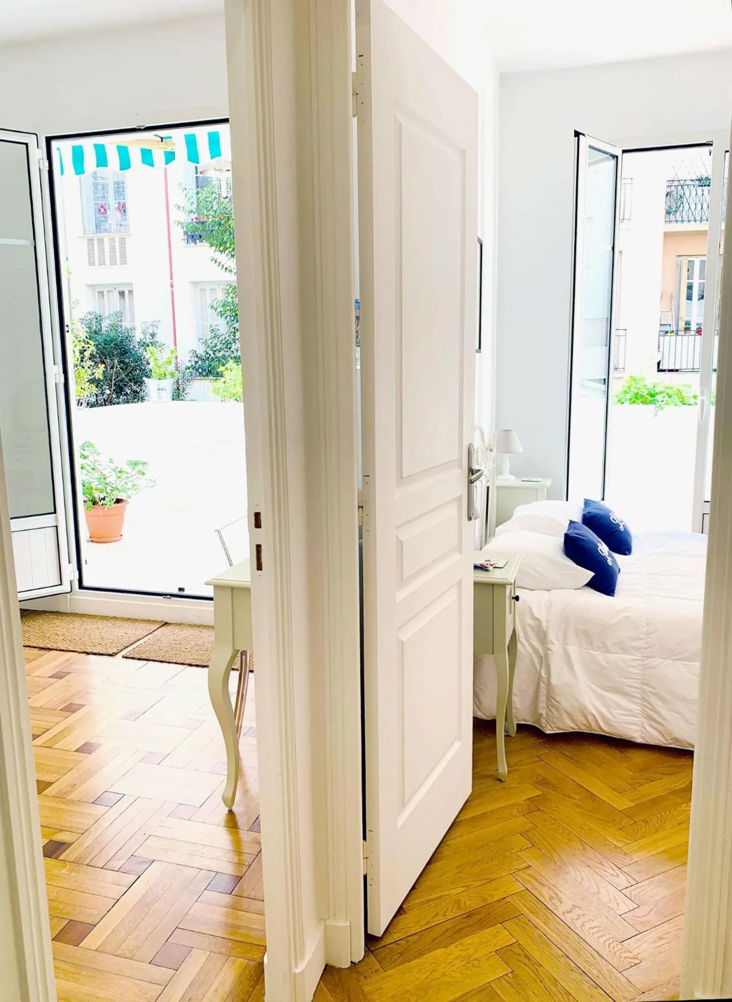 Bedroom in ApartHotel Riviera - Nice Côte d'Azur - Grimaldi AC - Promenade des Anglais