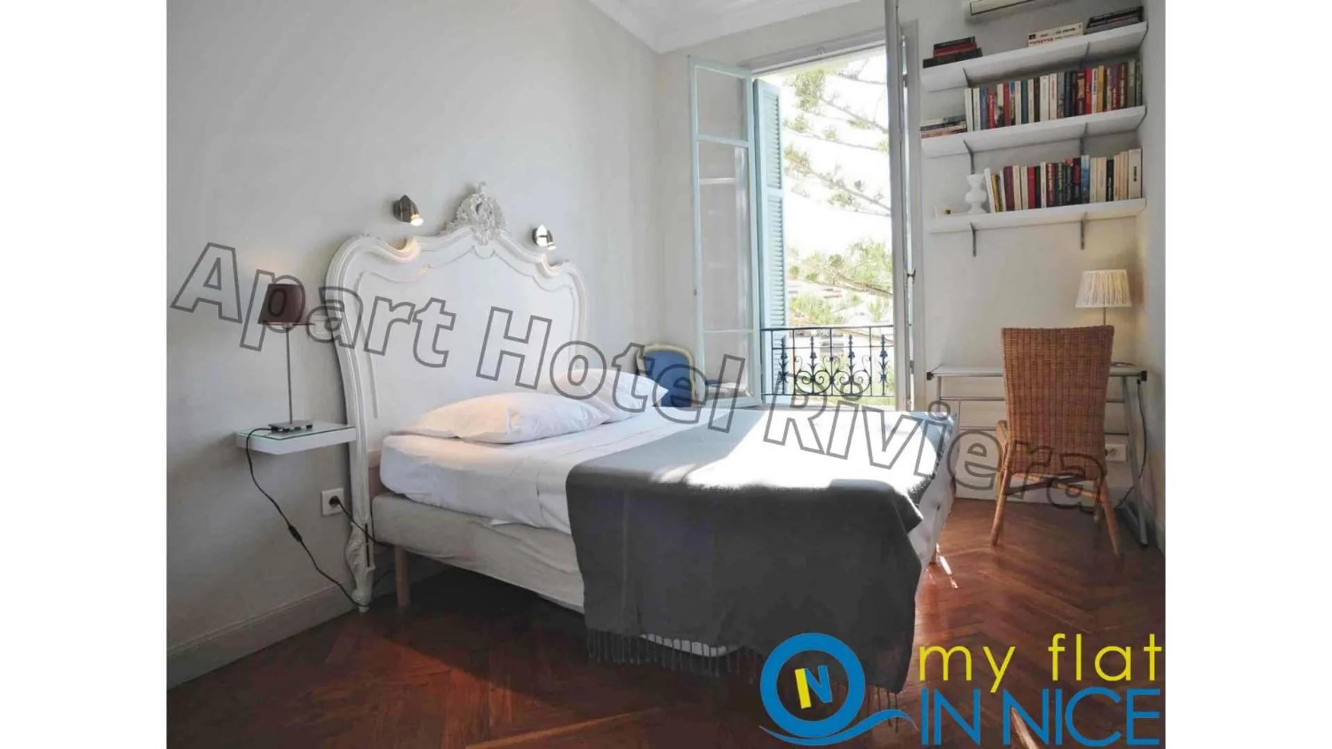 Bed in ApartHotel Riviera - Nice Côte d'Azur - Grimaldi AC - Promenade des Anglais