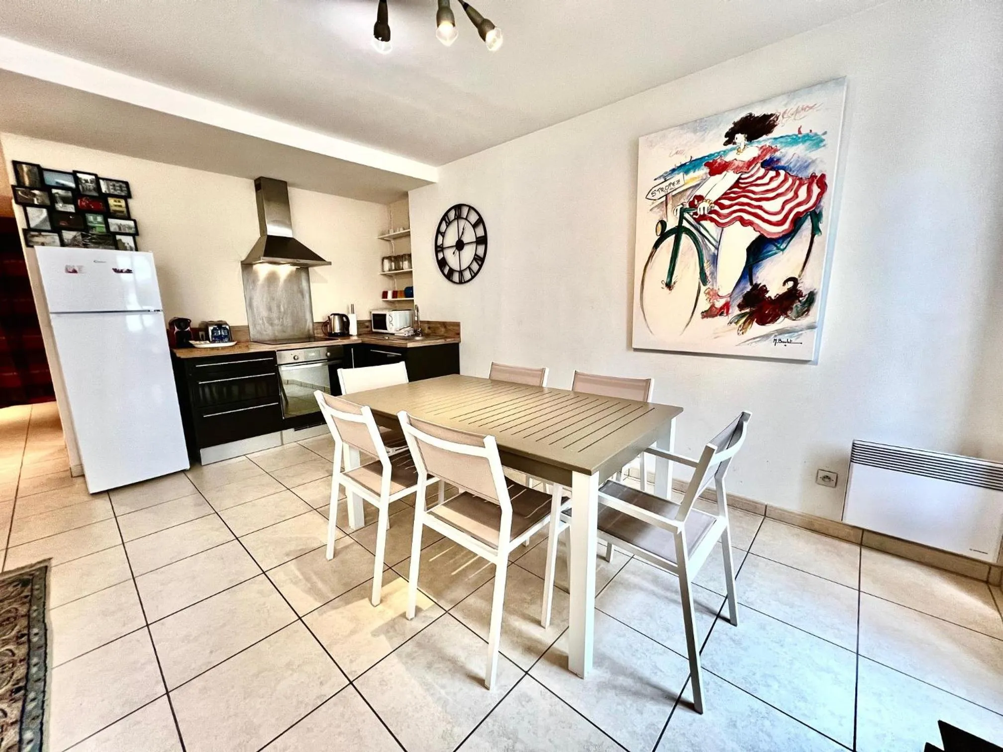 Dining area in ApartHotel Riviera - Nice Côte d'Azur - Grimaldi AC - Promenade des Anglais