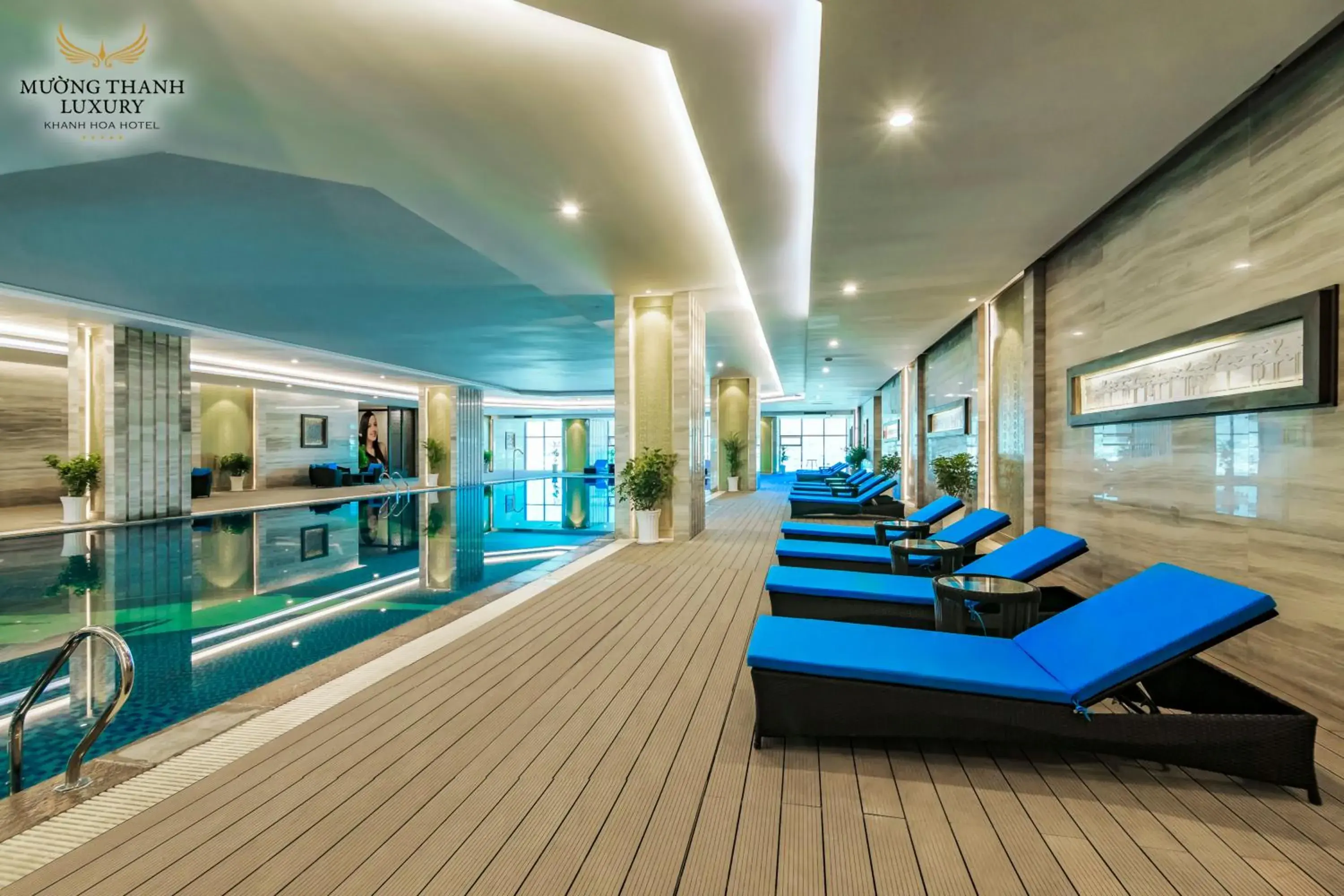 Swimming pool in Muong Thanh Luxury Khanh Hoa Swimming pool in Muong Thanh Luxury Khanh Hoa