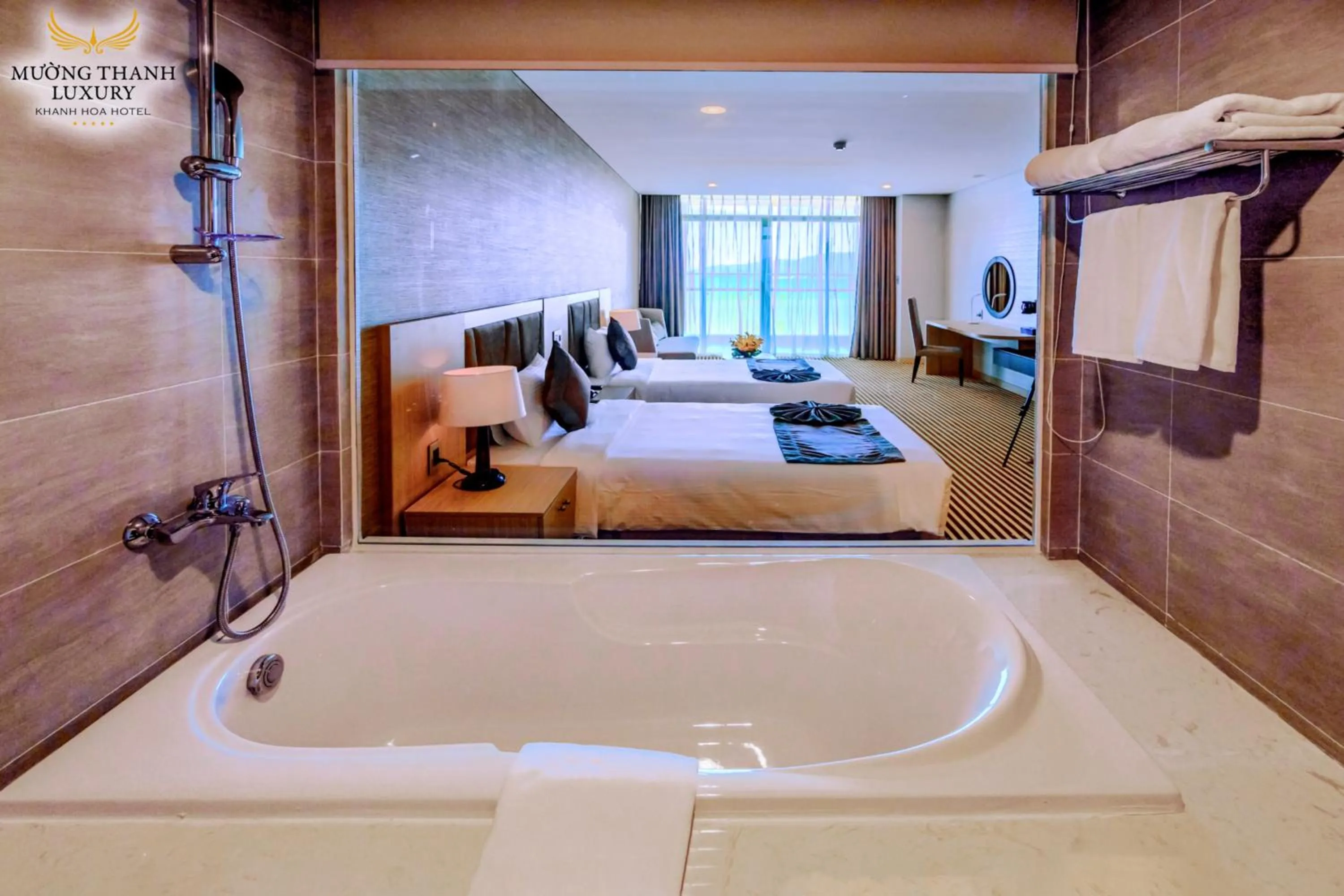 Bathroom, Bed in Muong Thanh Luxury Khanh Hoa