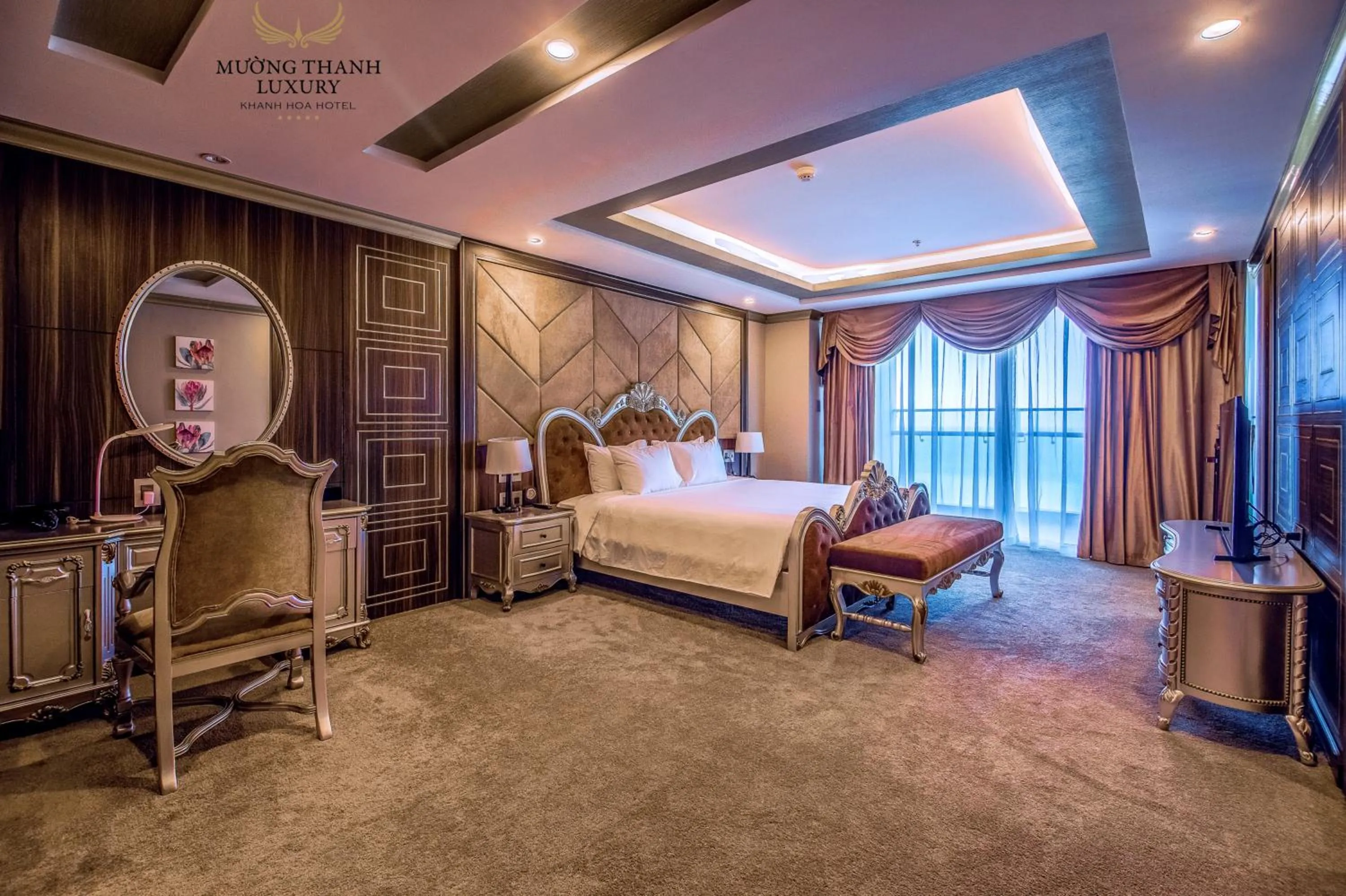 Property building, Bed in Muong Thanh Luxury Khanh Hoa