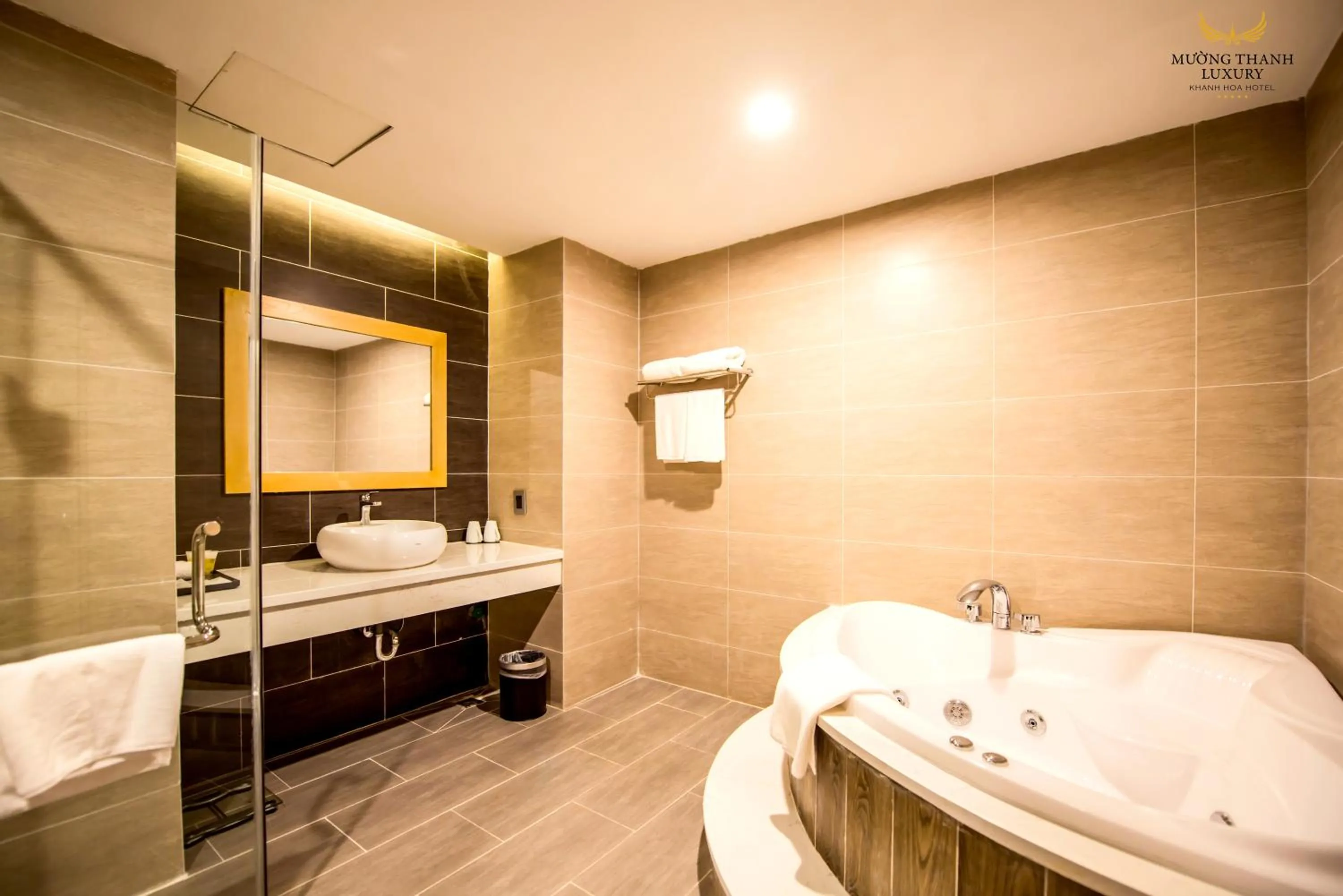 Bathroom in Muong Thanh Luxury Khanh Hoa