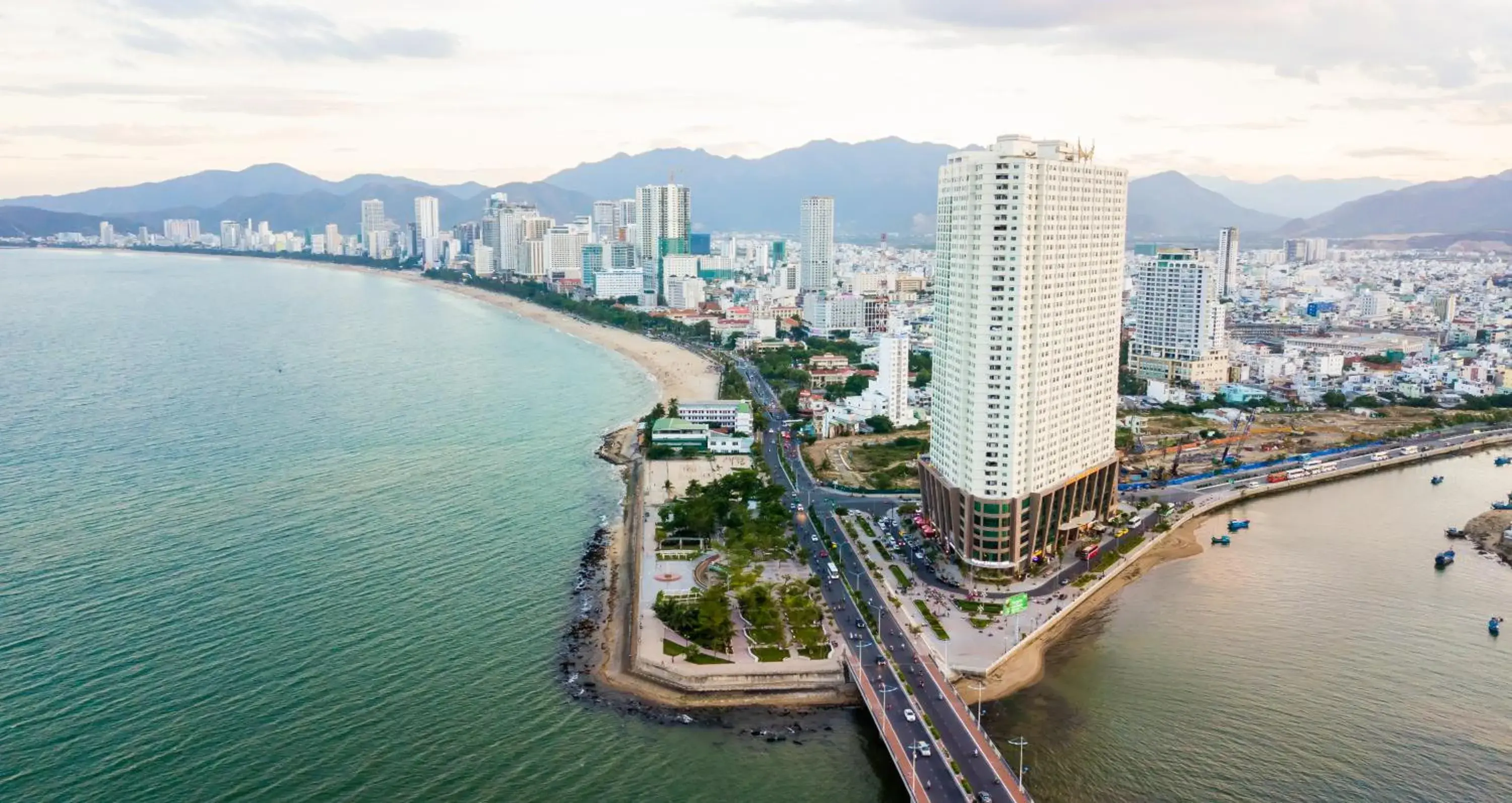 Property building in Muong Thanh Luxury Khanh Hoa Property building in Muong Thanh Luxury Khanh Hoa