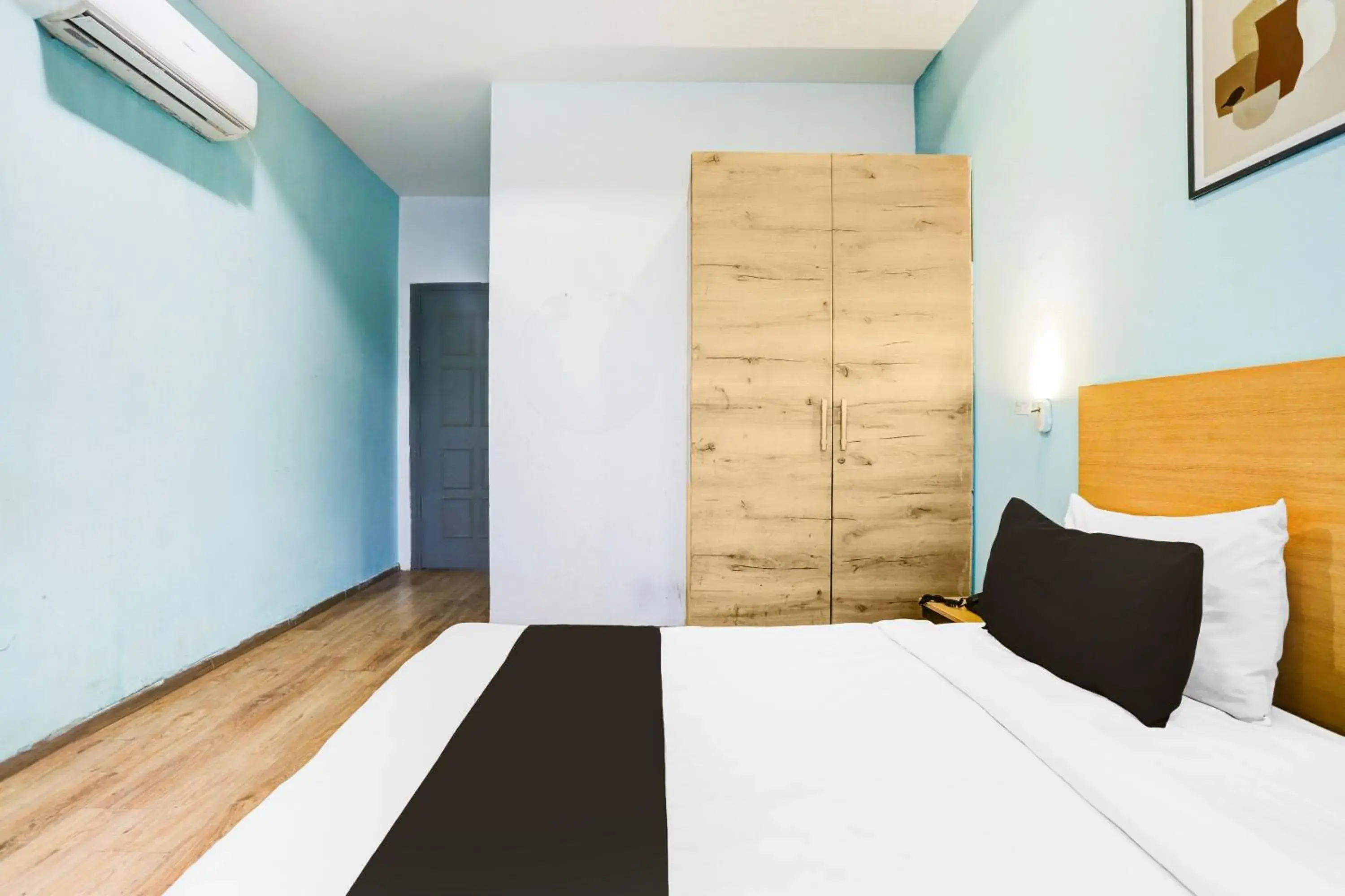 Bedroom, Bed in Super Townhouse Rohini Sector 23 Bedroom, Bed in Super Townhouse Rohini Sector 23