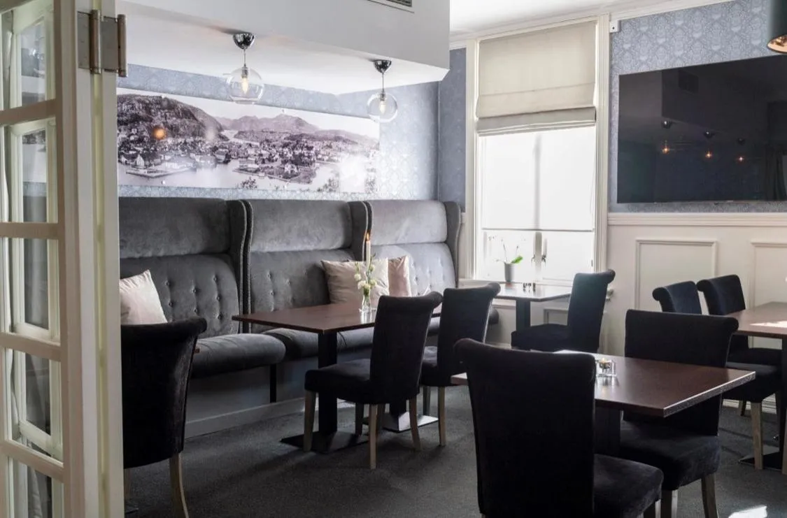 Lobby or reception in Grand Hotel Flekkefjord