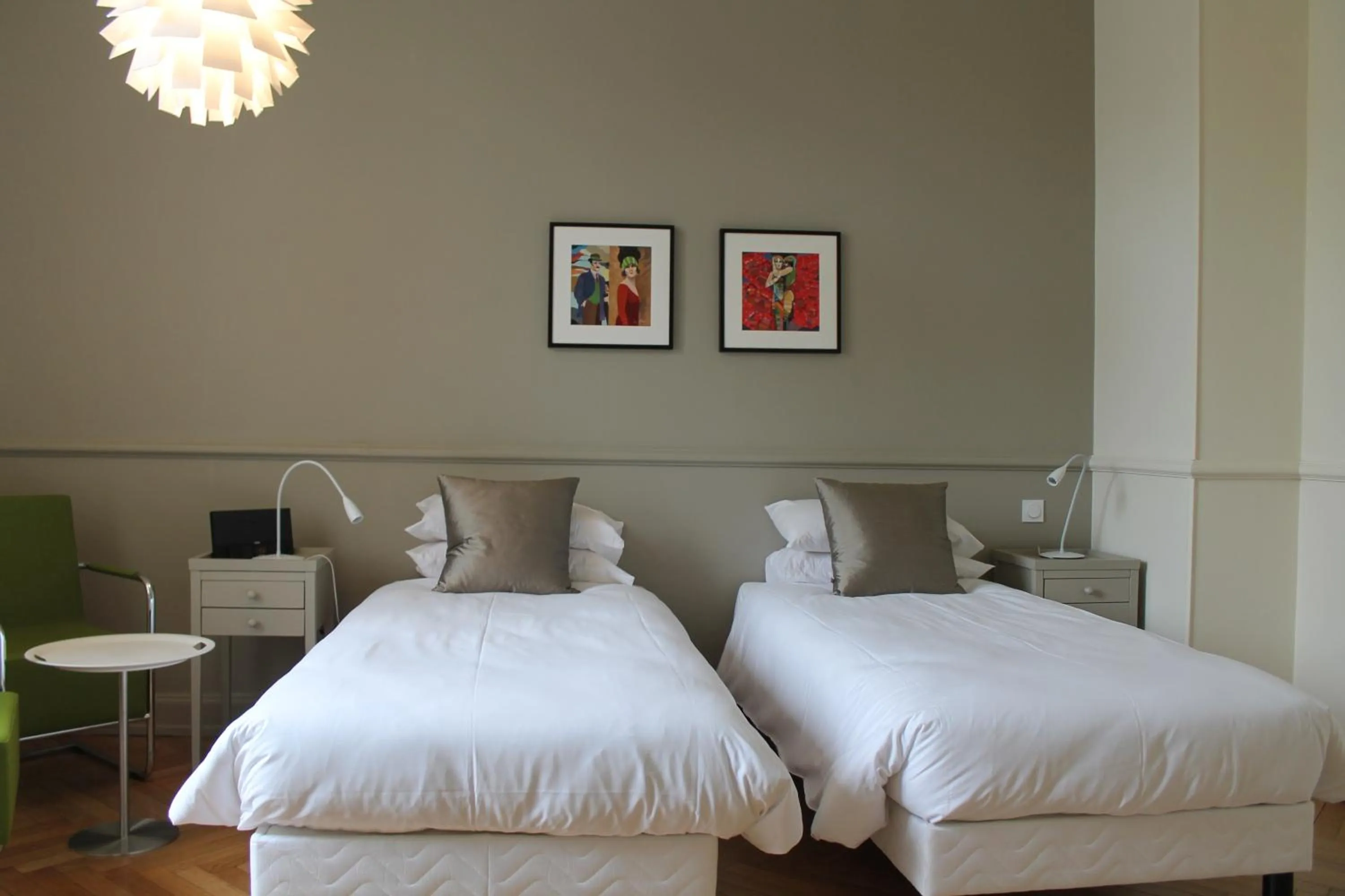 Bedroom, Bed in Villa Élyane