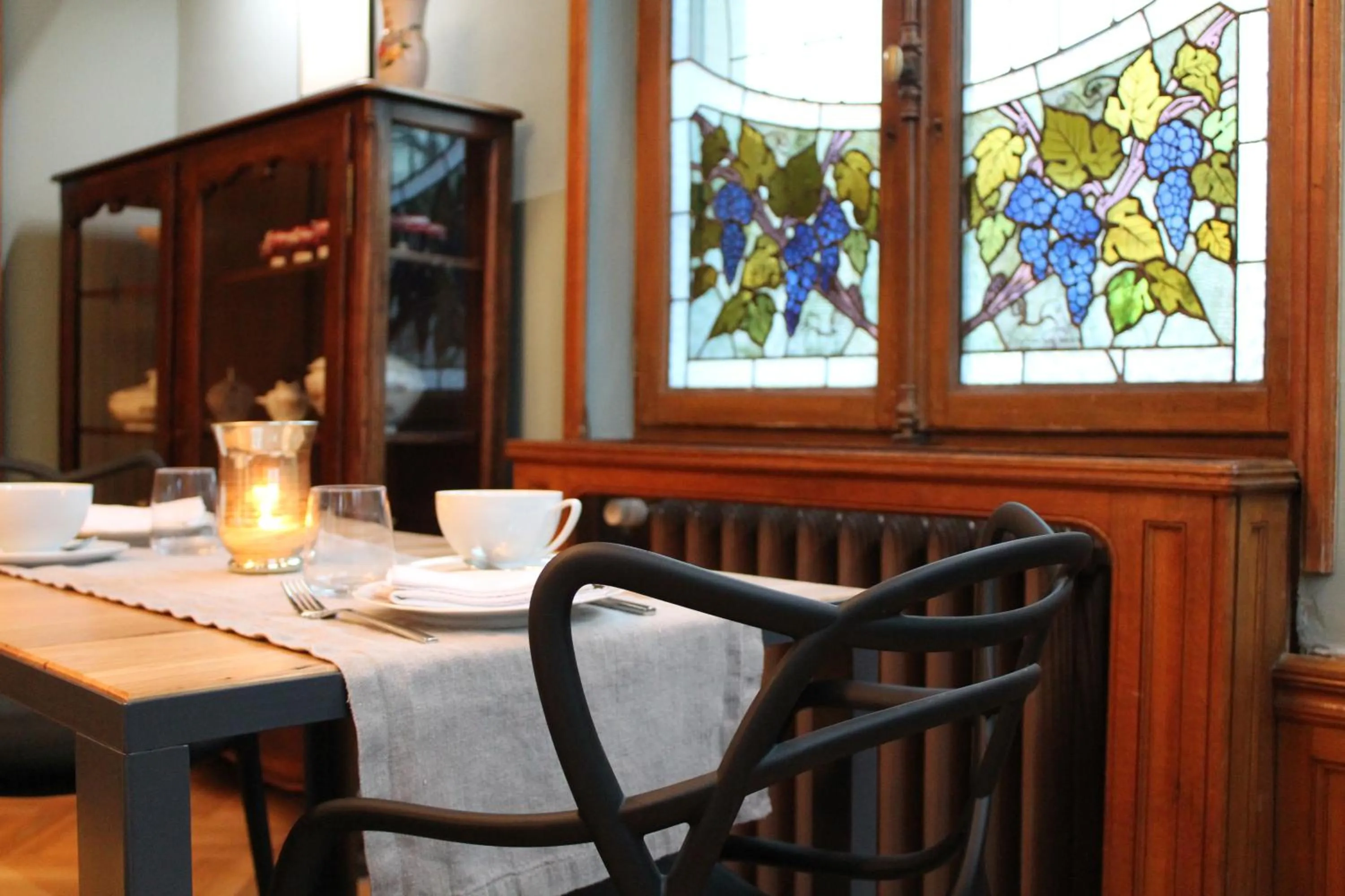 Restaurant/places to eat in Villa Élyane