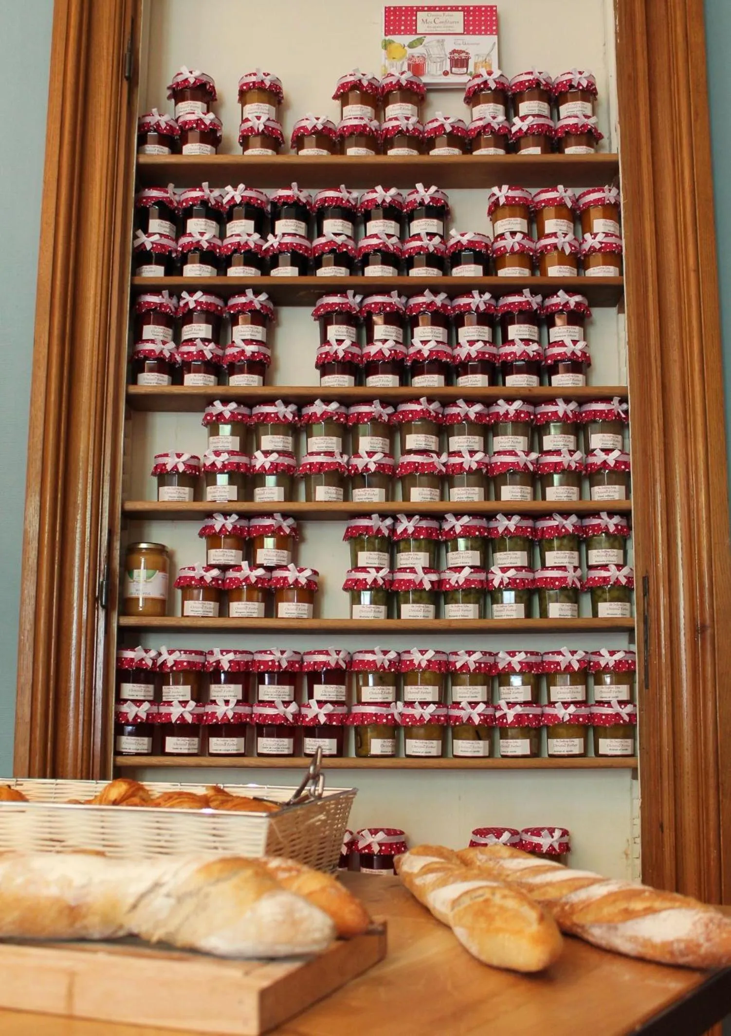 Restaurant/places to eat in Villa Élyane