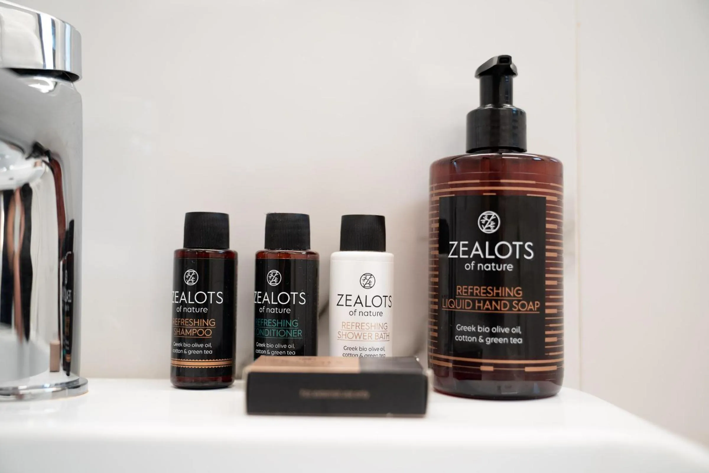 Bathroom in CHROMA FASHION ROOMS & APARTMENTS