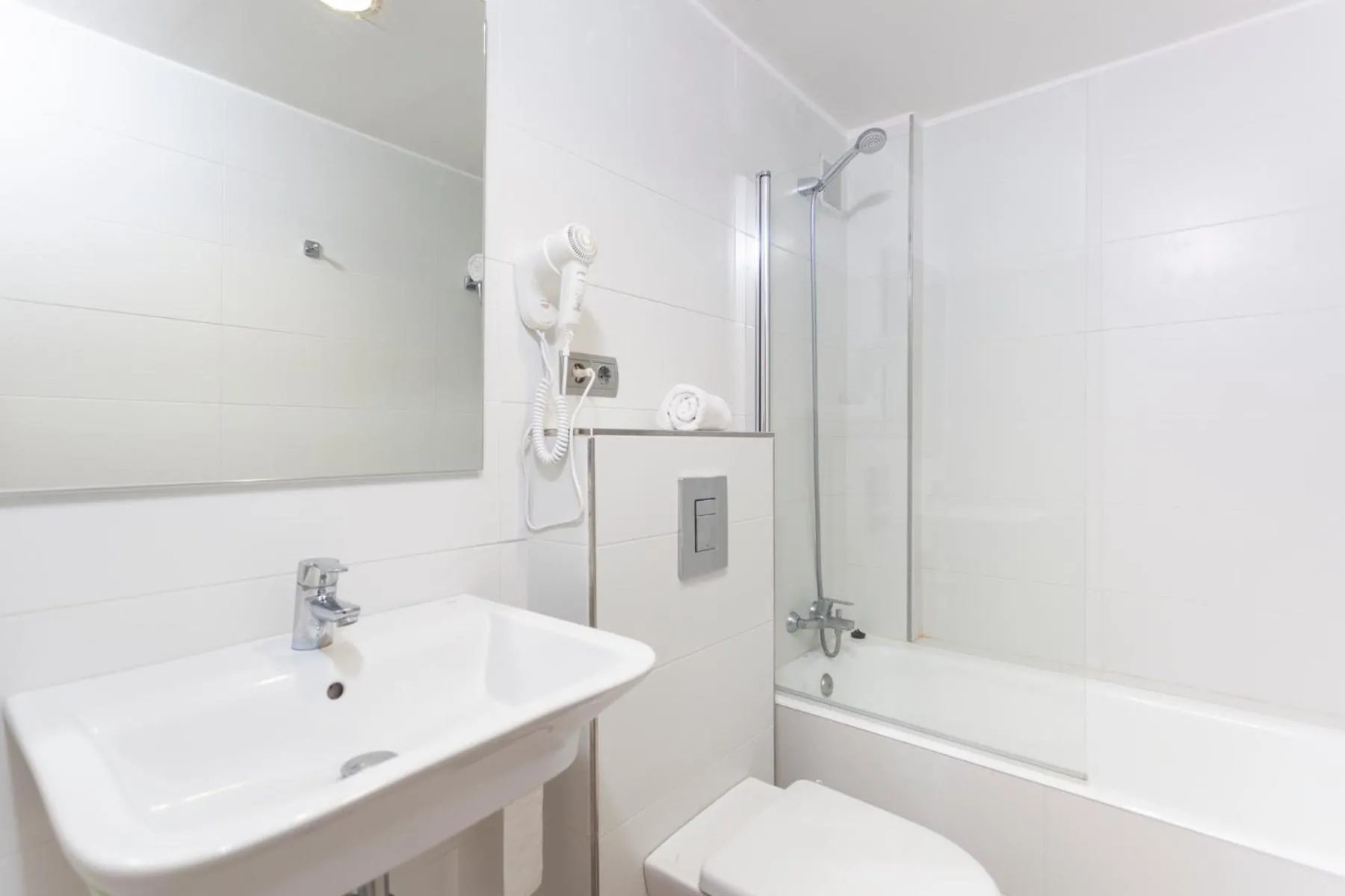 Bathroom in Africamar