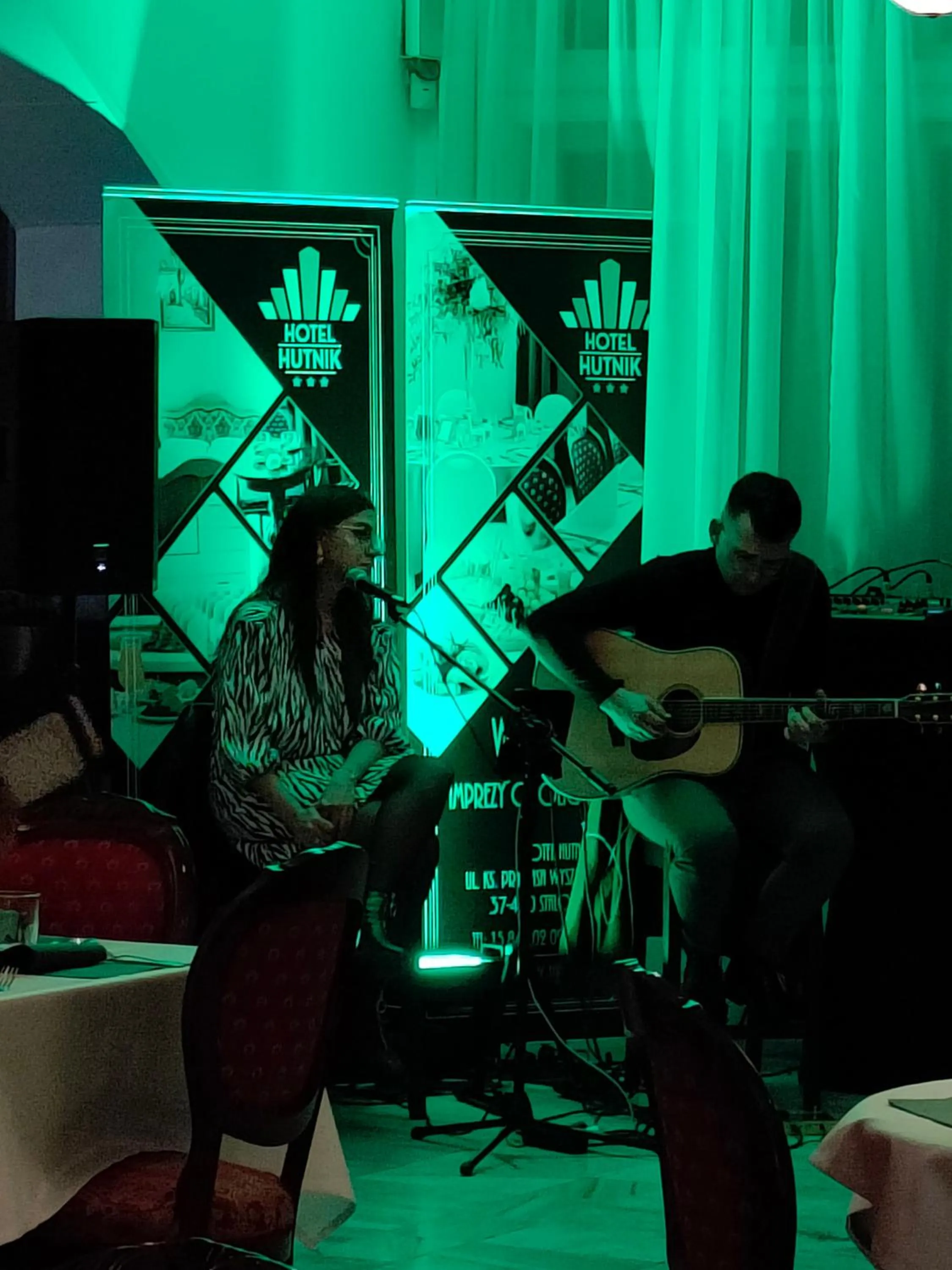 Restaurant/places to eat in Hotel Hutnik