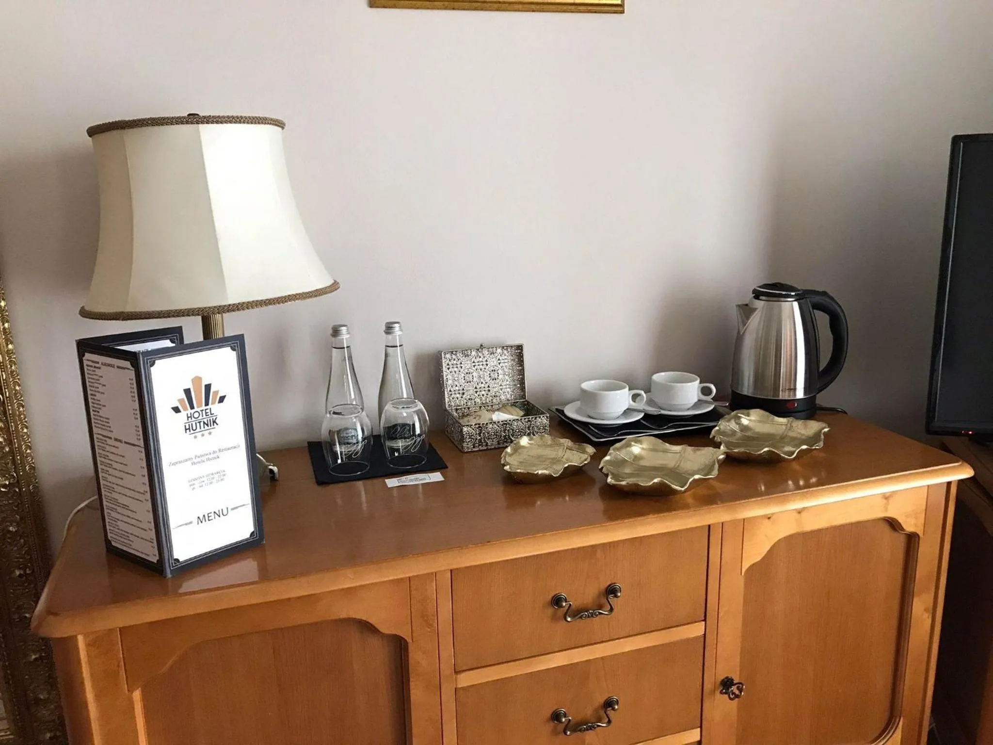 Coffee/tea facilities in Hotel Hutnik