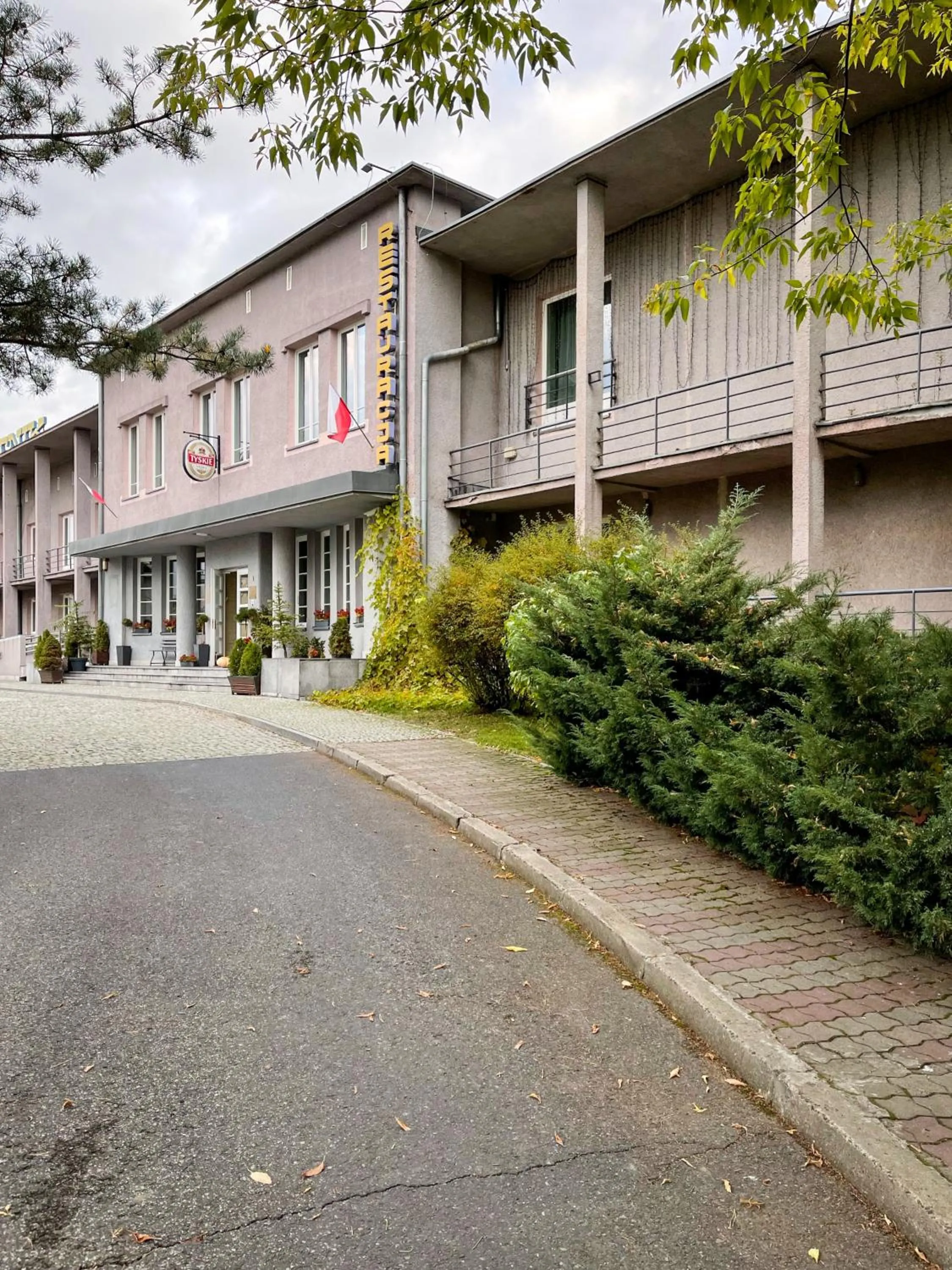 Property building in Hotel Hutnik