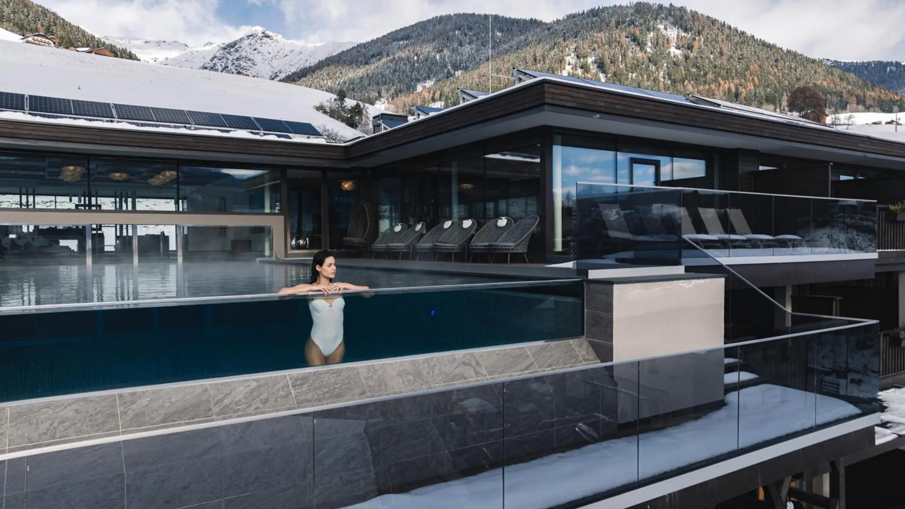 Pool view in Terentnerhof 4*S active & lifestyle hotel Pool view in Terentnerhof 4*S active & lifestyle hotel