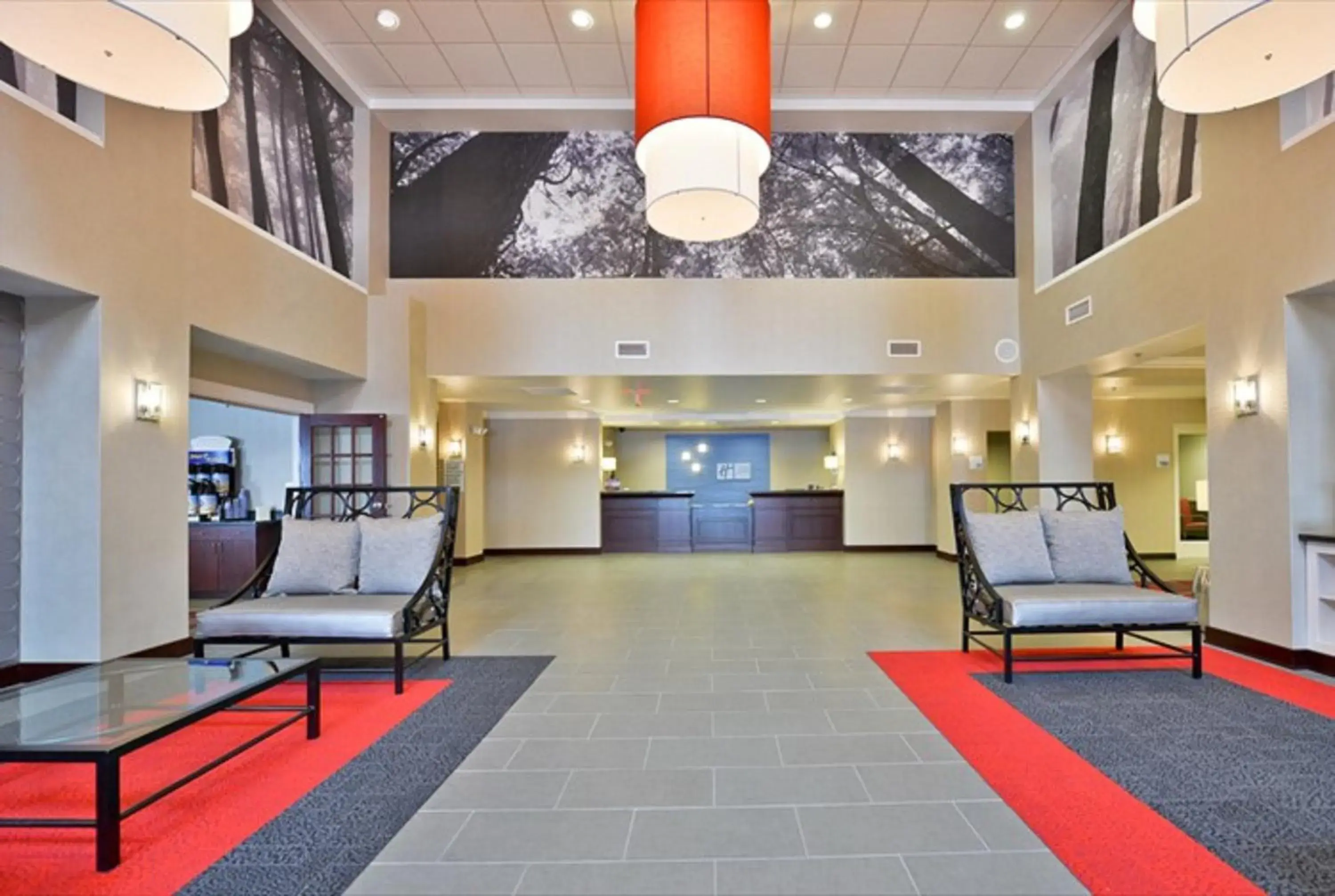 Property building in Holiday Inn Express Canandaigua by IHG Property building in Holiday Inn Express Canandaigua by IHG