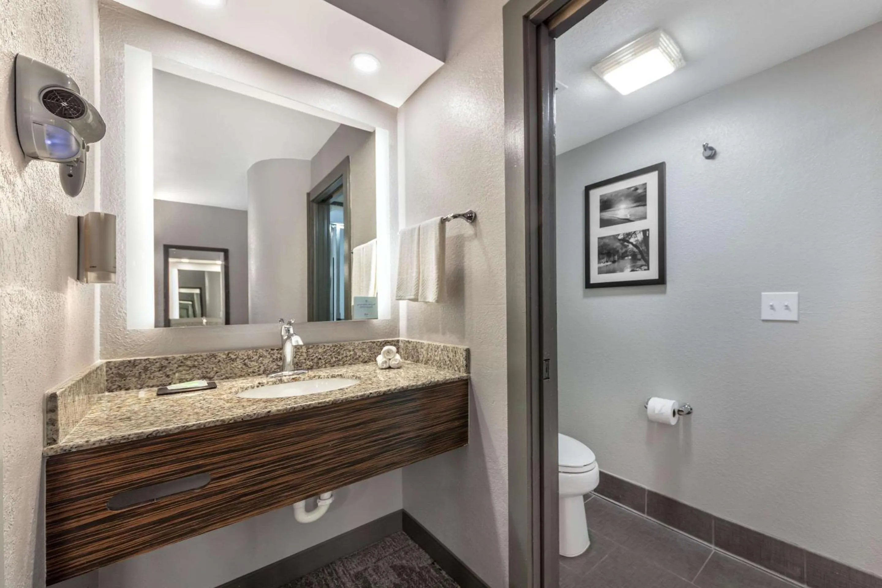 Bedroom in Sleep Inn Miami Airport