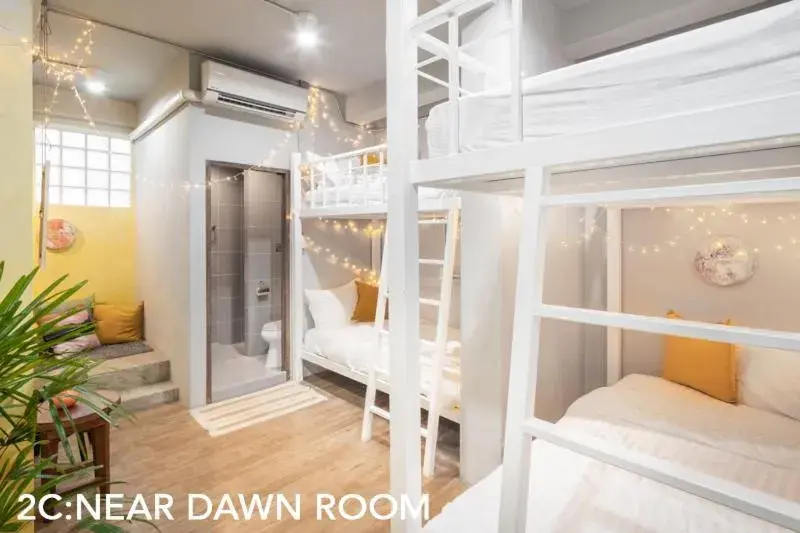 Family Room with Private Bathroom in Better Moon Guesthouse Family Room with Private Bathroom in Better Moon Guesthouse