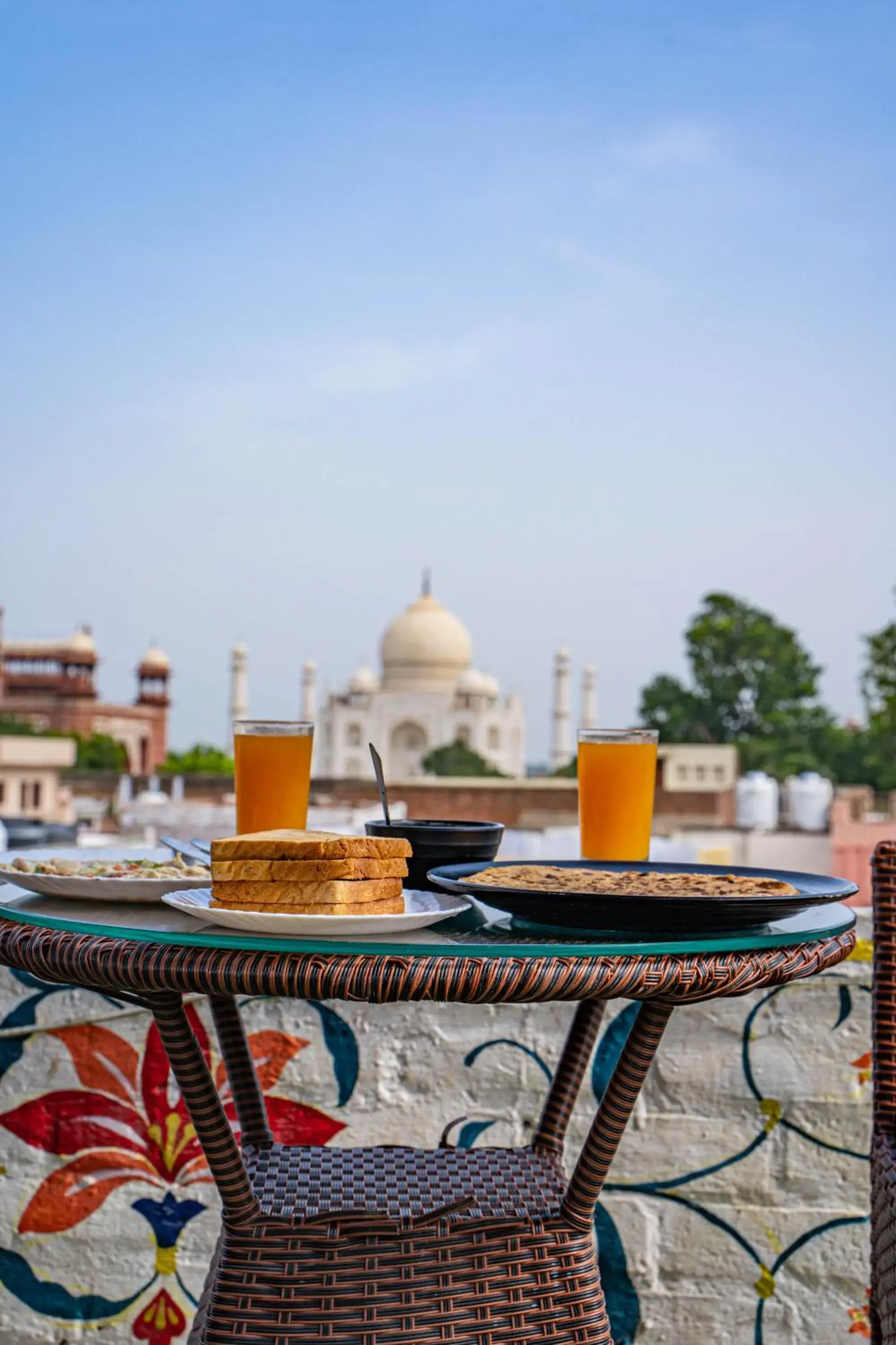 Restaurant/places to eat in Joey's Hostel Agra - 200m from Taj Mahal Restaurant/places to eat in Joey's Hostel Agra - 200m from Taj Mahal