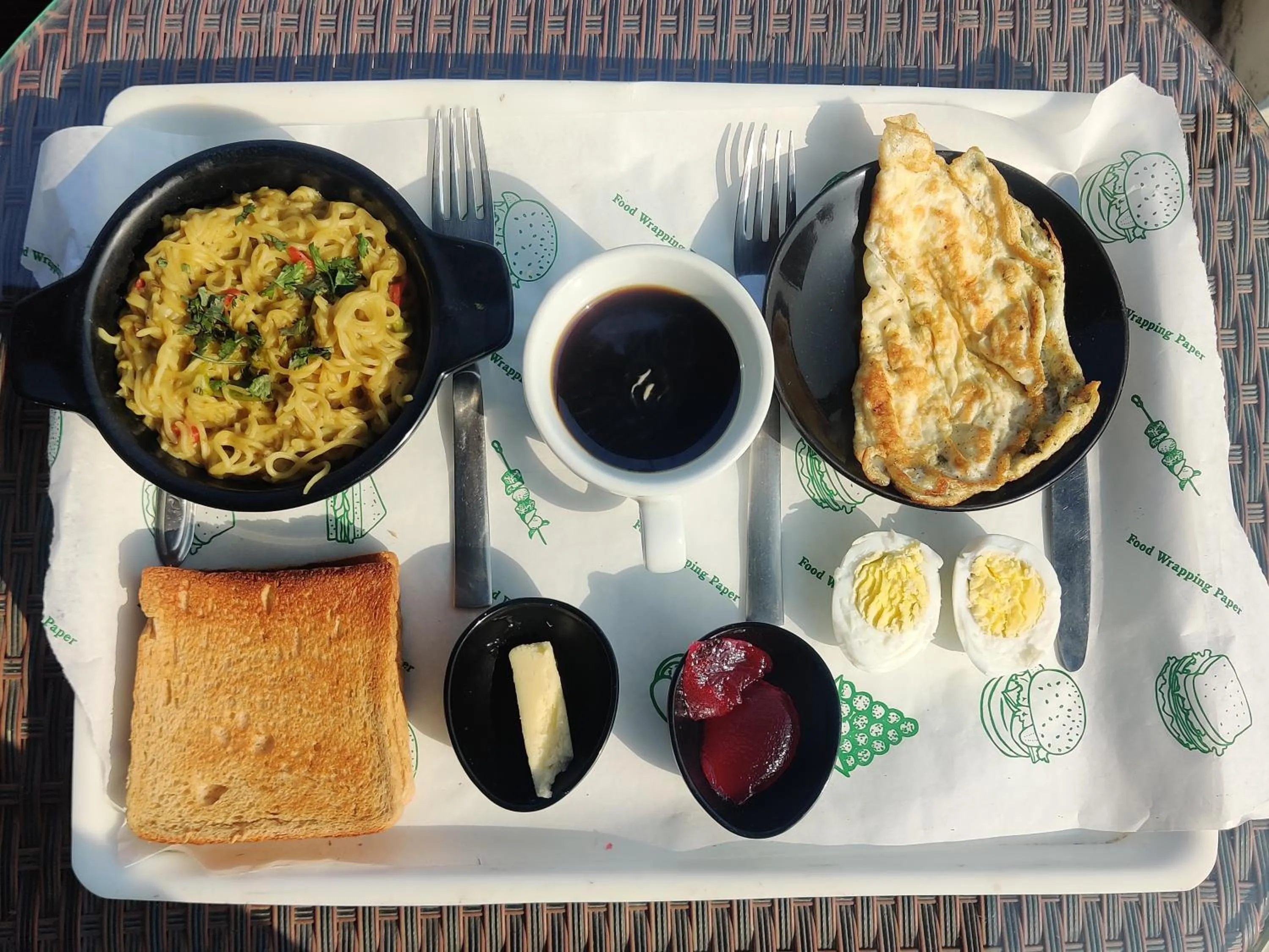 Restaurant/places to eat in Joey's Hostel Agra - 200m from Taj Mahal