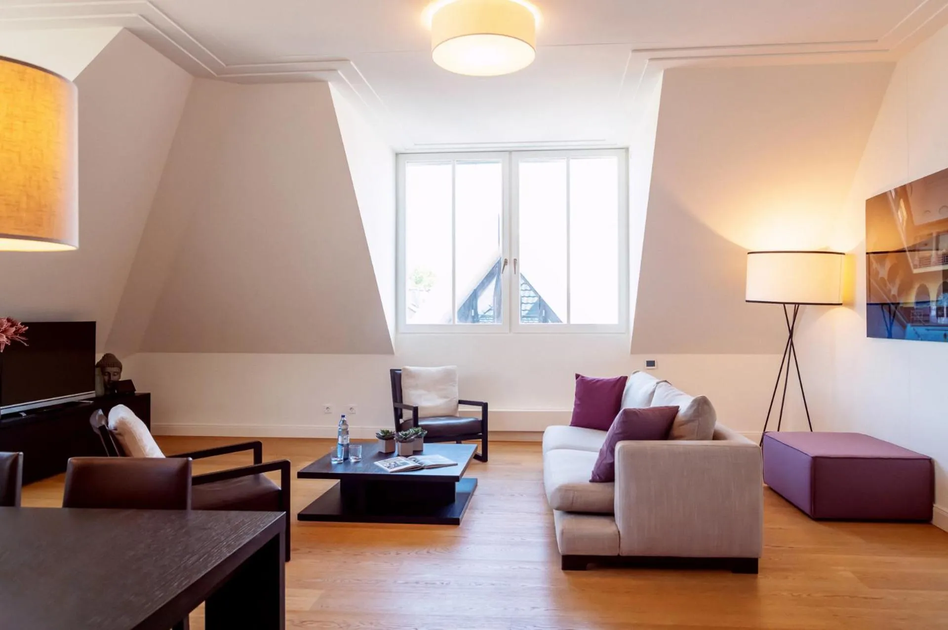 TV and multimedia in The Wellem Residences