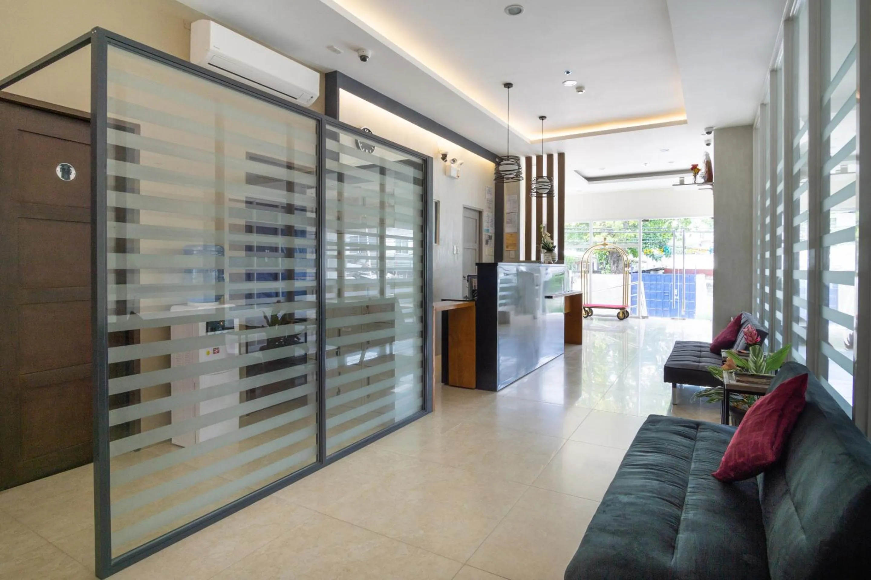Lobby or reception in 18 Suites Cebu