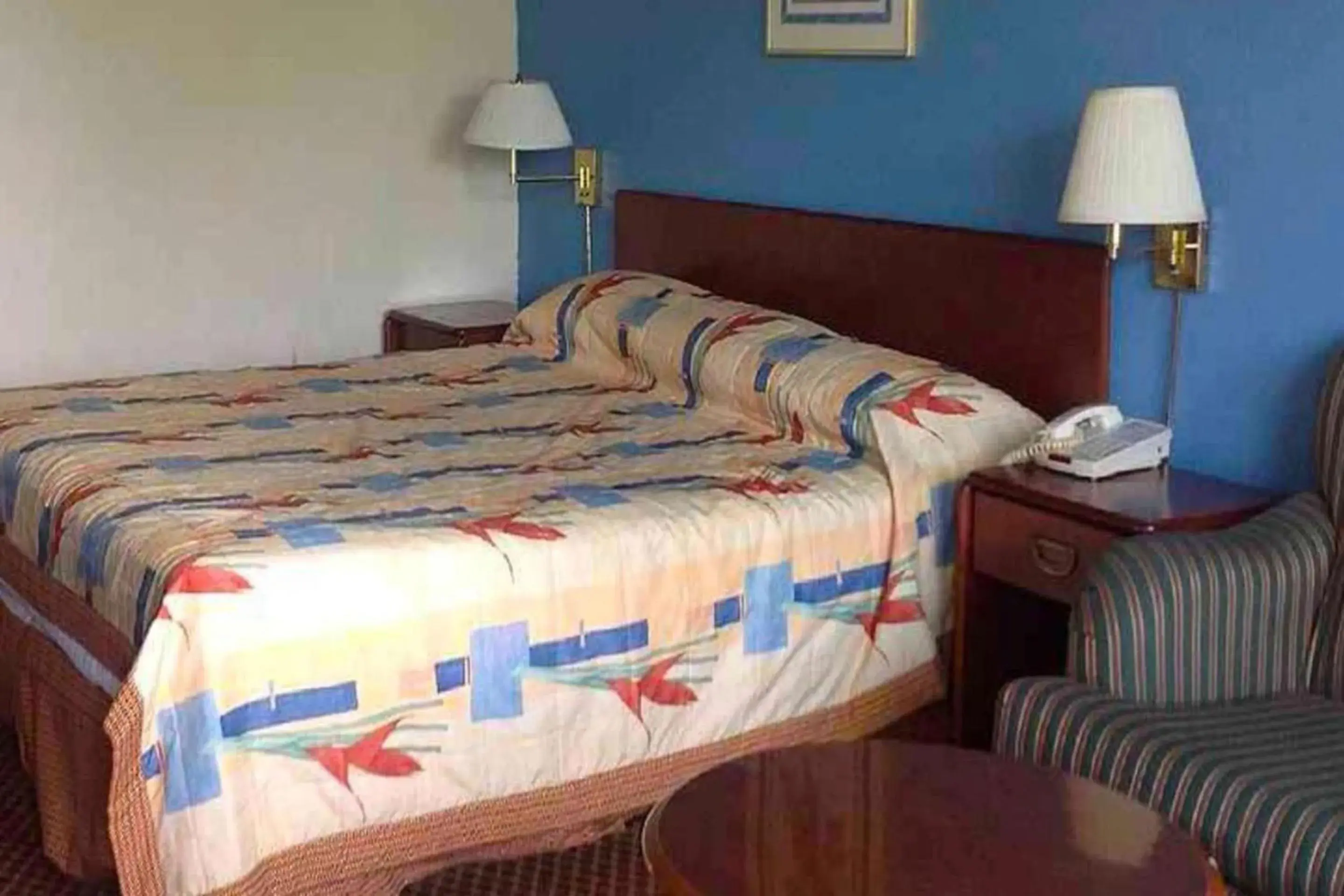 Bedroom, Bed in Super Inn & Suites by OYO Milledgeville