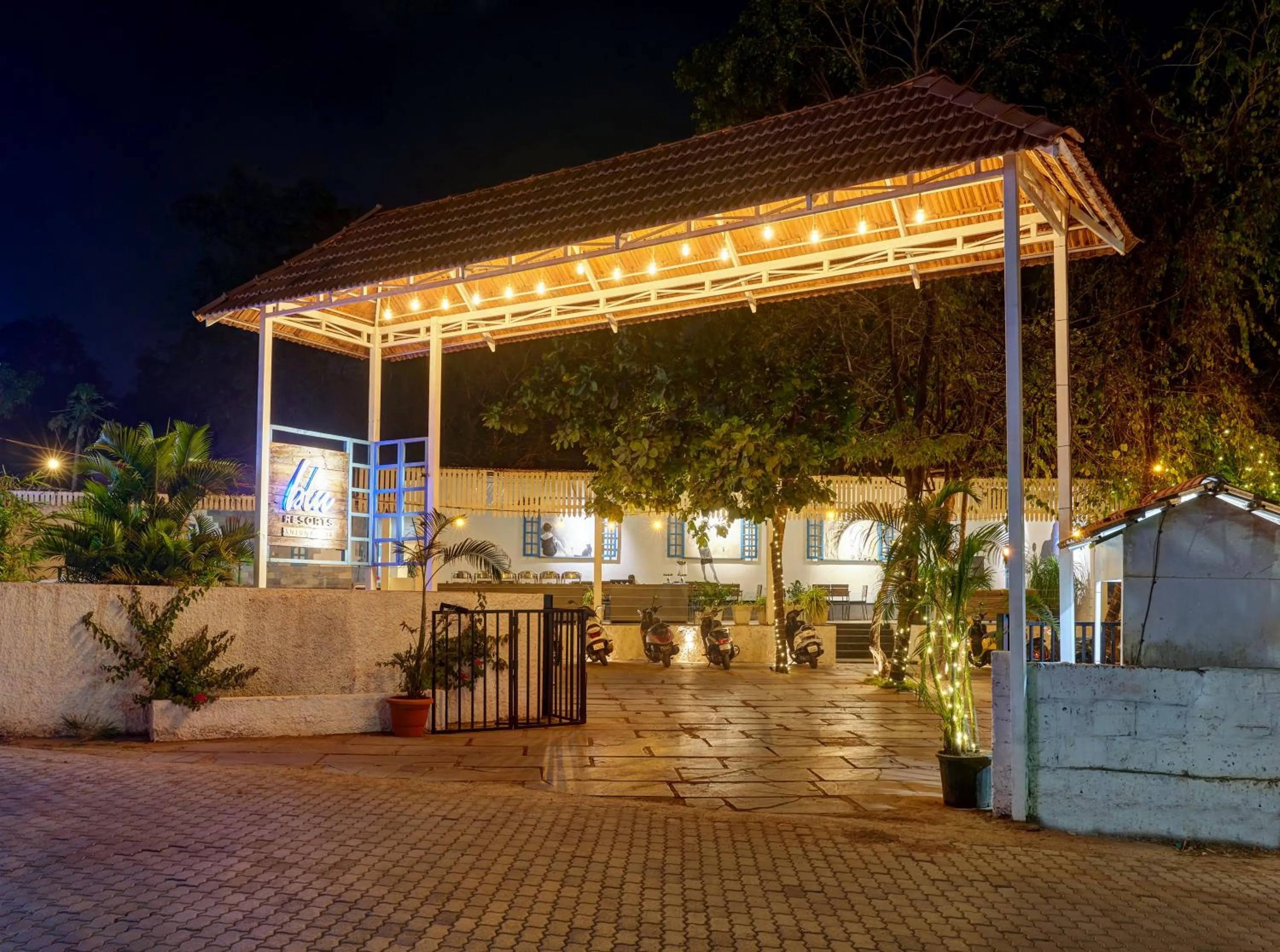 Facade/entrance in Blu Resorts