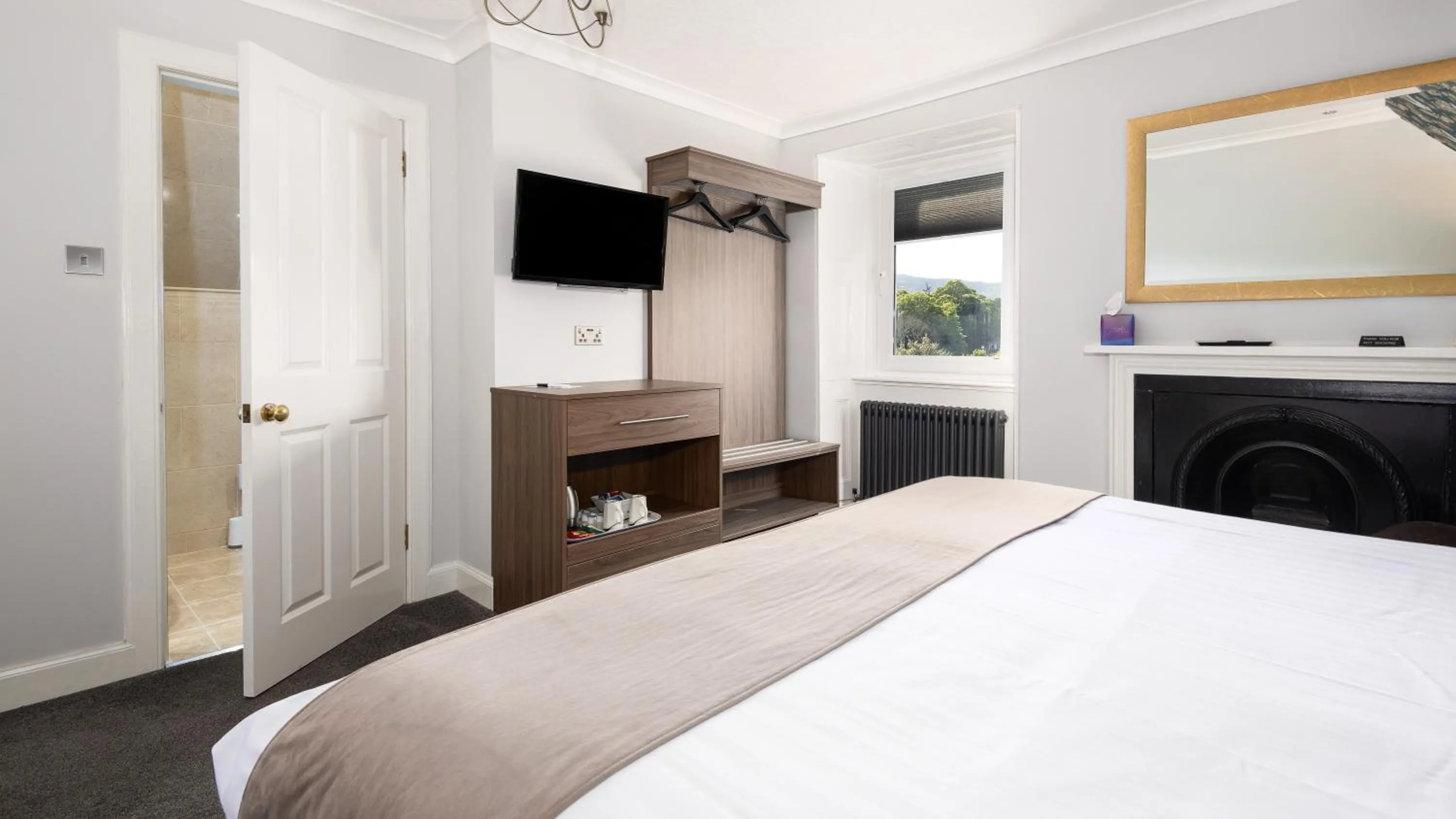 Bedroom, Bed in Atholl Villa Guest House