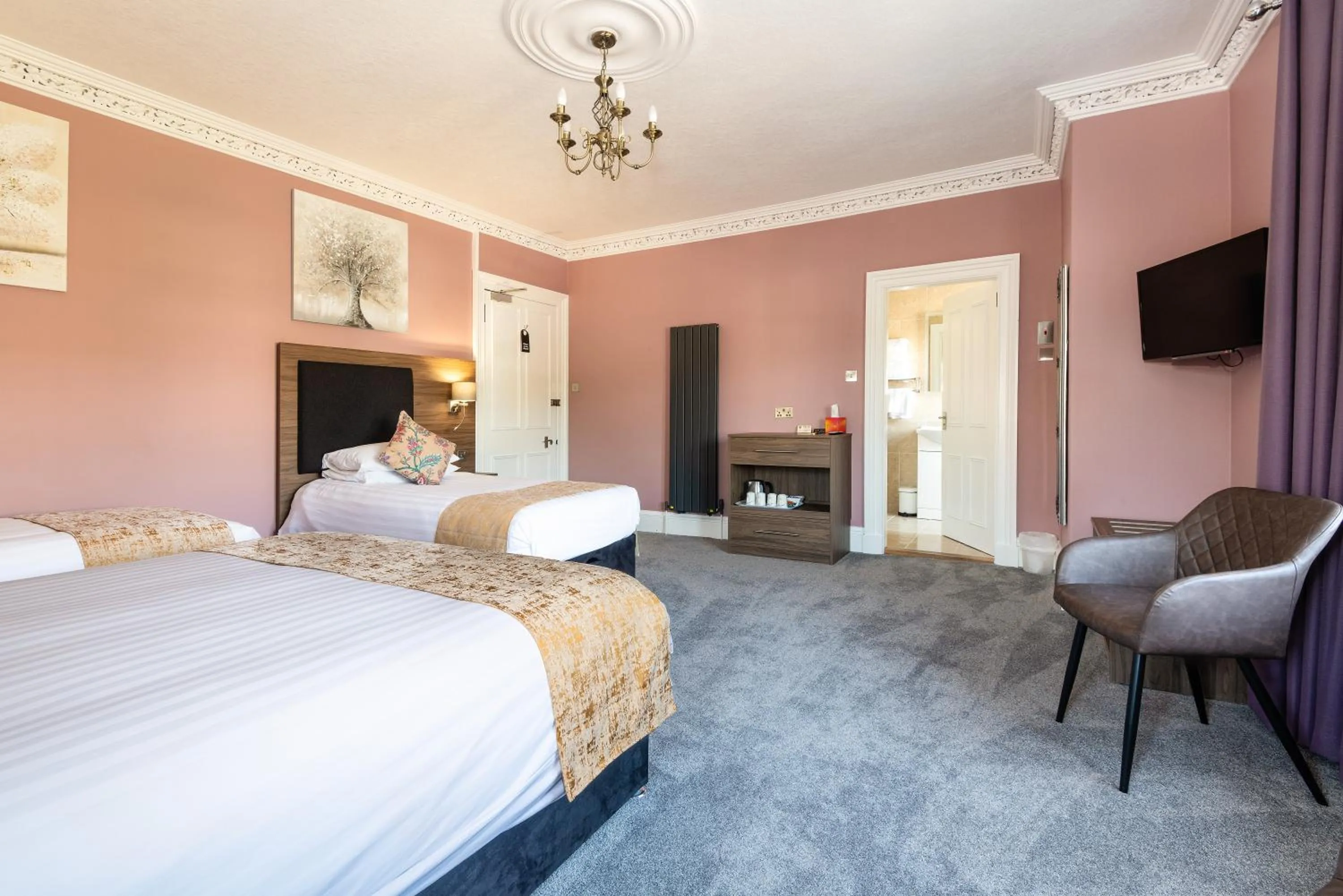 Bedroom, Bed in Atholl Villa Guest House