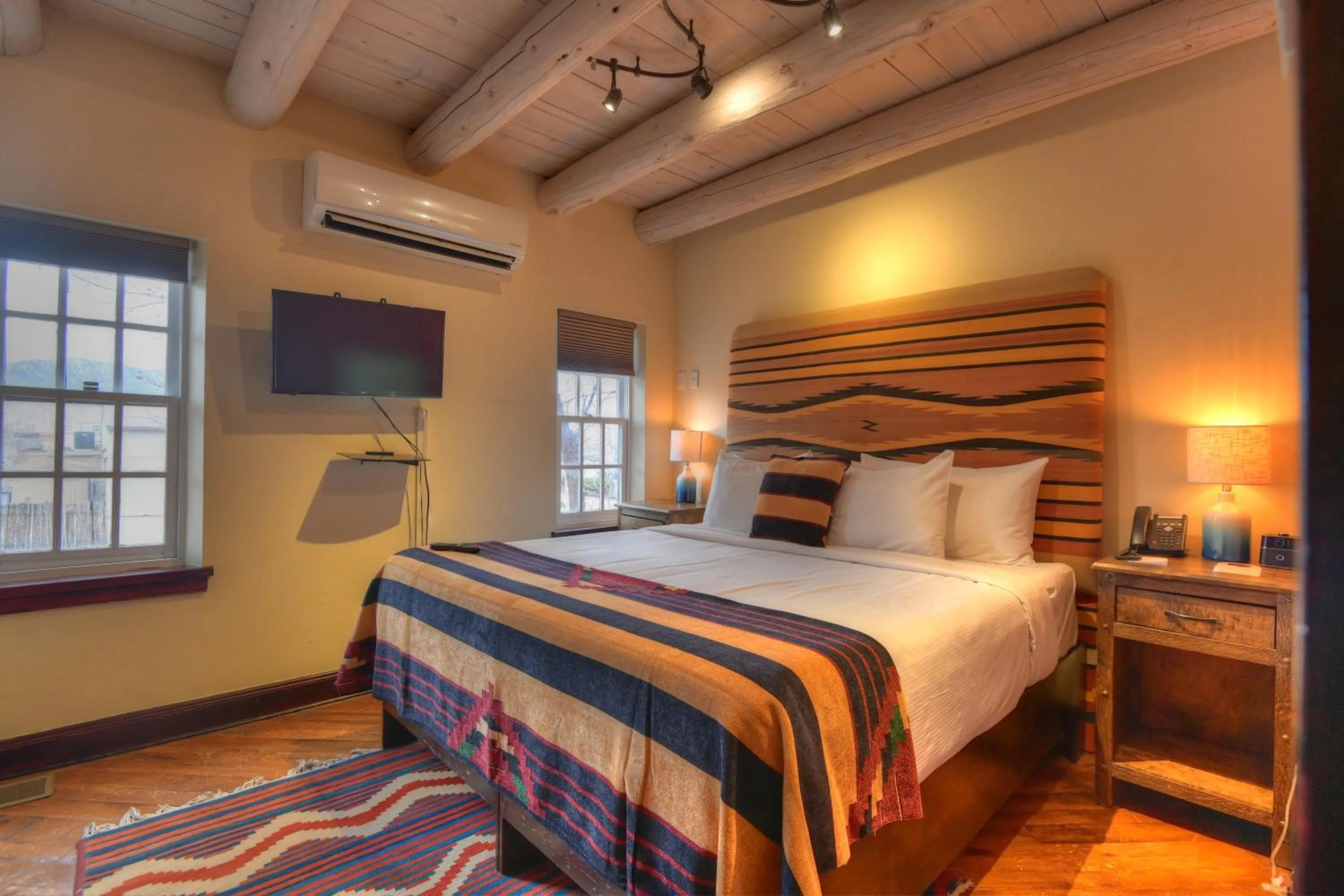 Bedroom, Bed in Inn at Vanessie