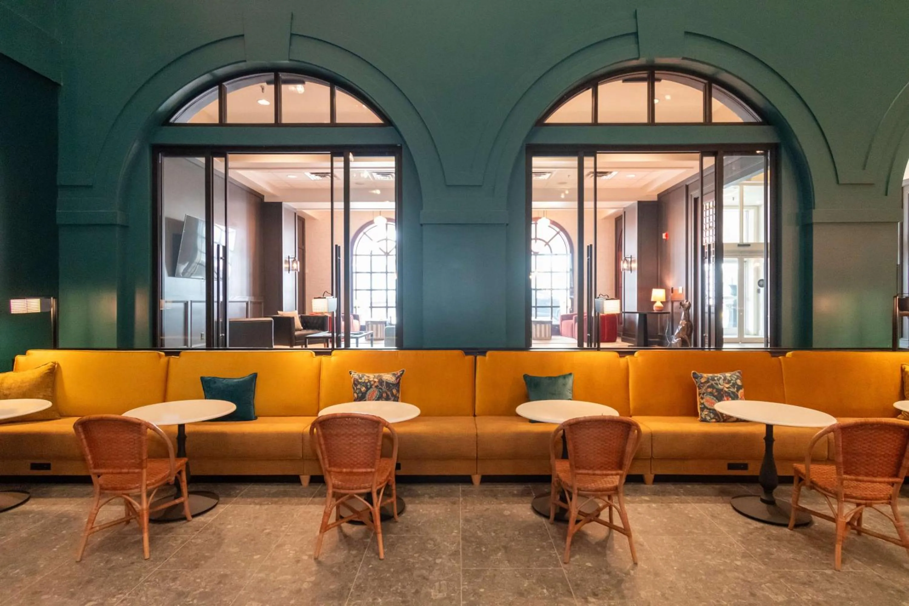 Lobby or reception in DoubleTree Suites by Hilton Lexington