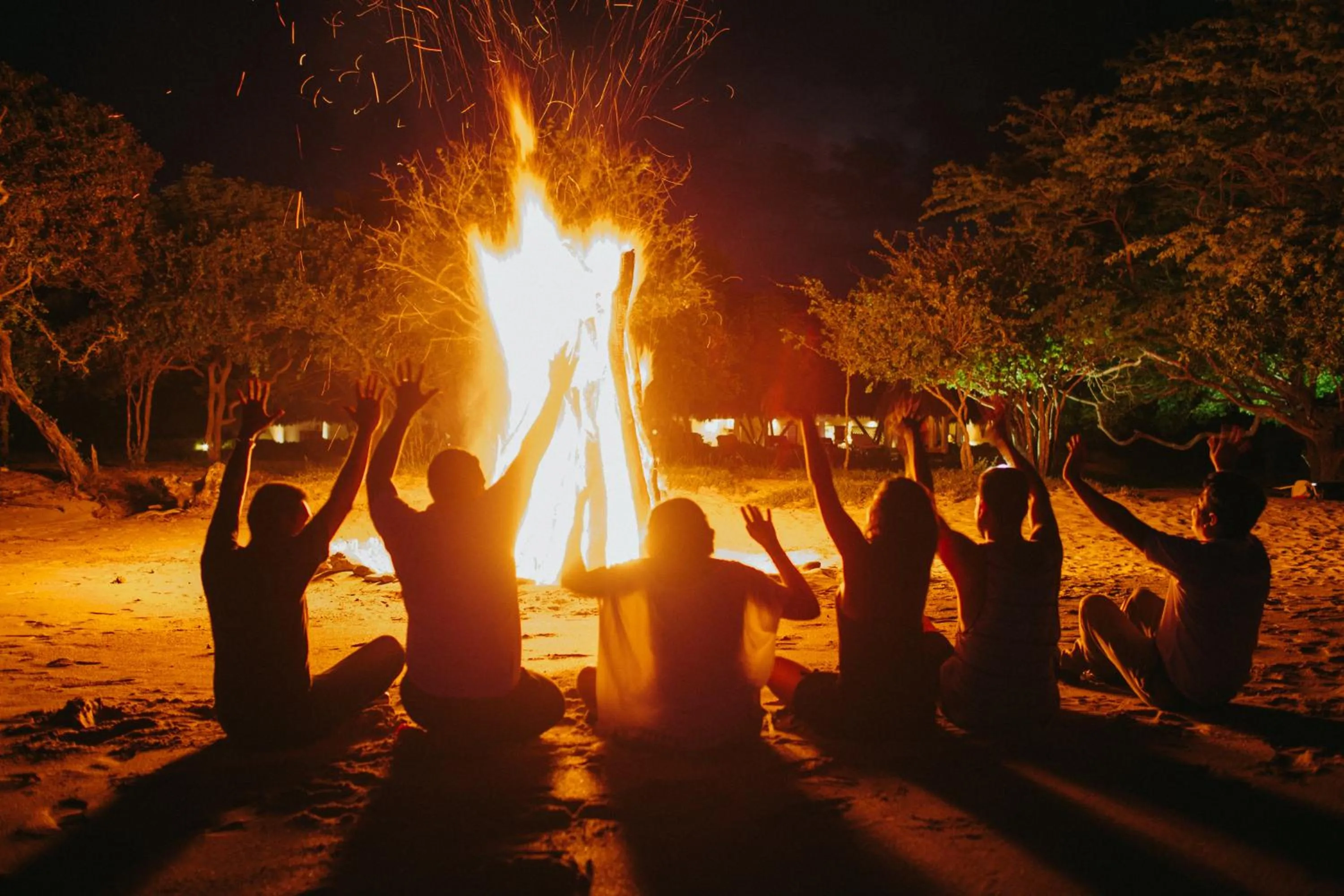 Evening entertainment in Punta Teonoste Beach Resort
