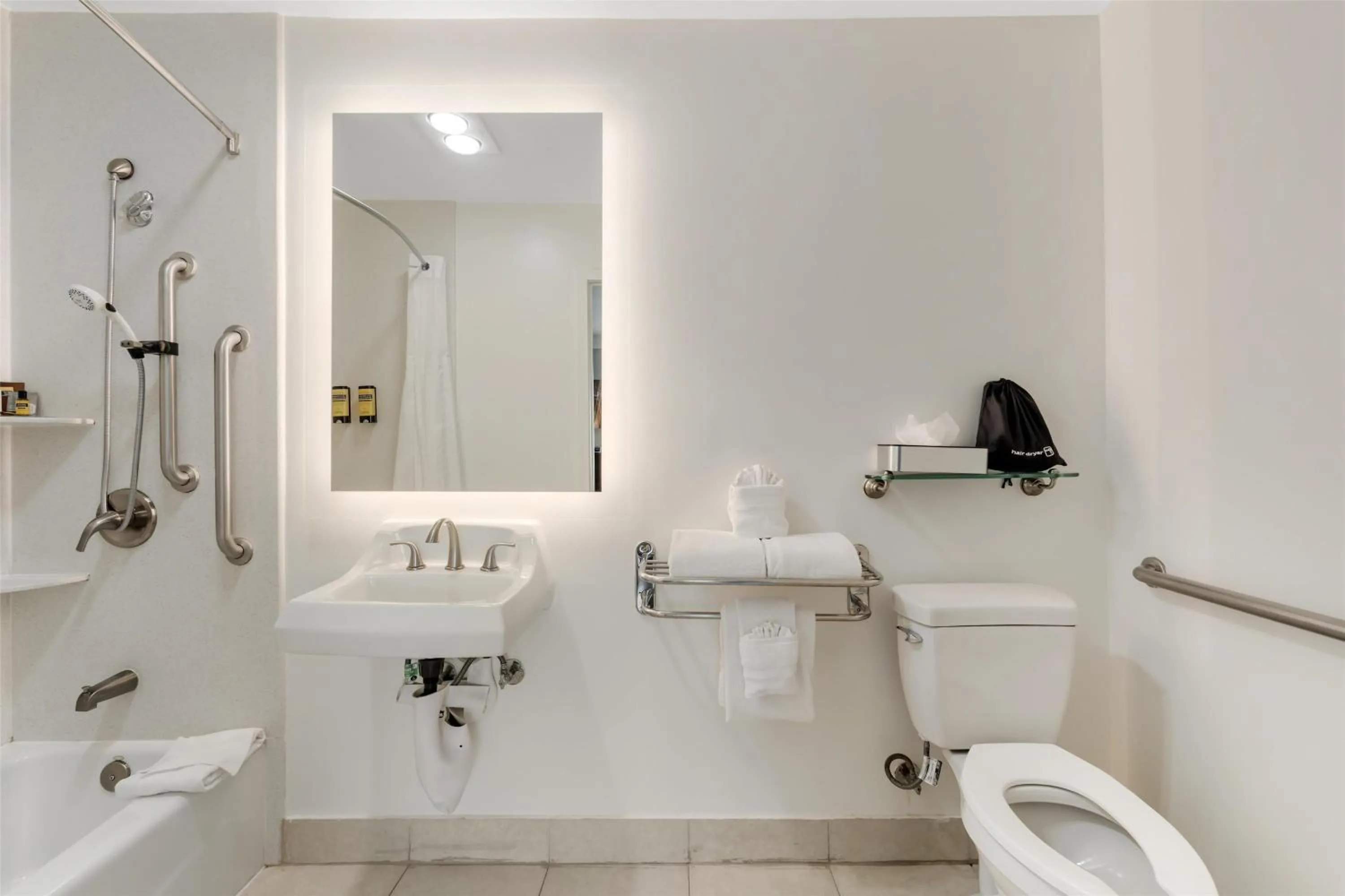 Bathroom in Best Western Plus LA Mid-Town Hotel