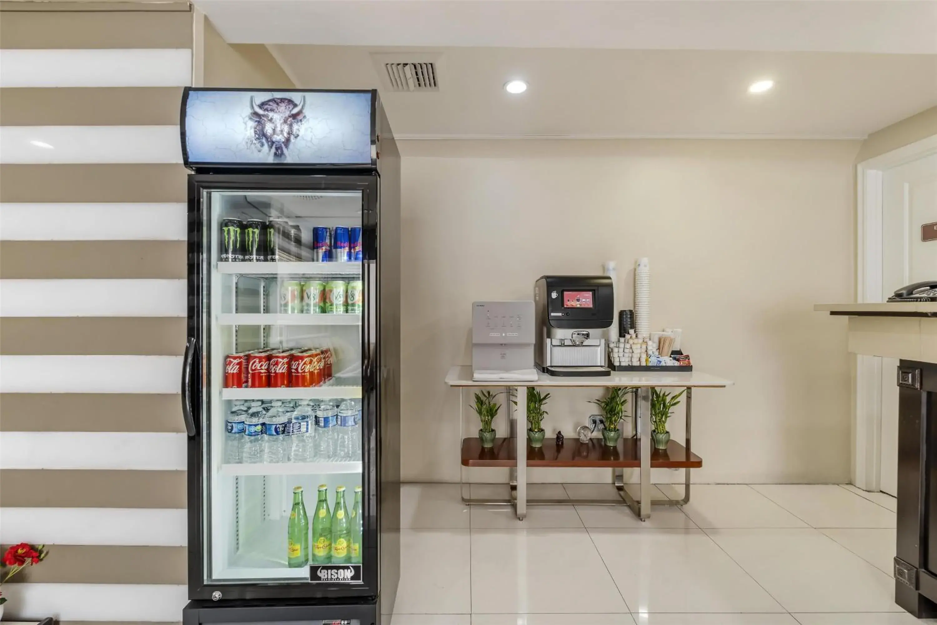 Lobby or reception in Best Western Plus LA Mid-Town Hotel Lobby or reception in Best Western Plus LA Mid-Town Hotel