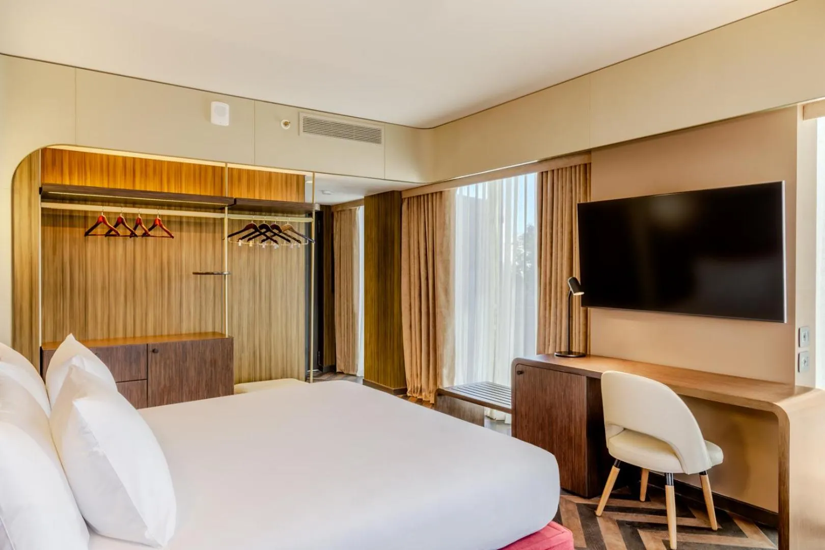 Photo of the whole room, Bed in Recoleta Grand, Buenos Aires, a Tribute Portfolio Hotel