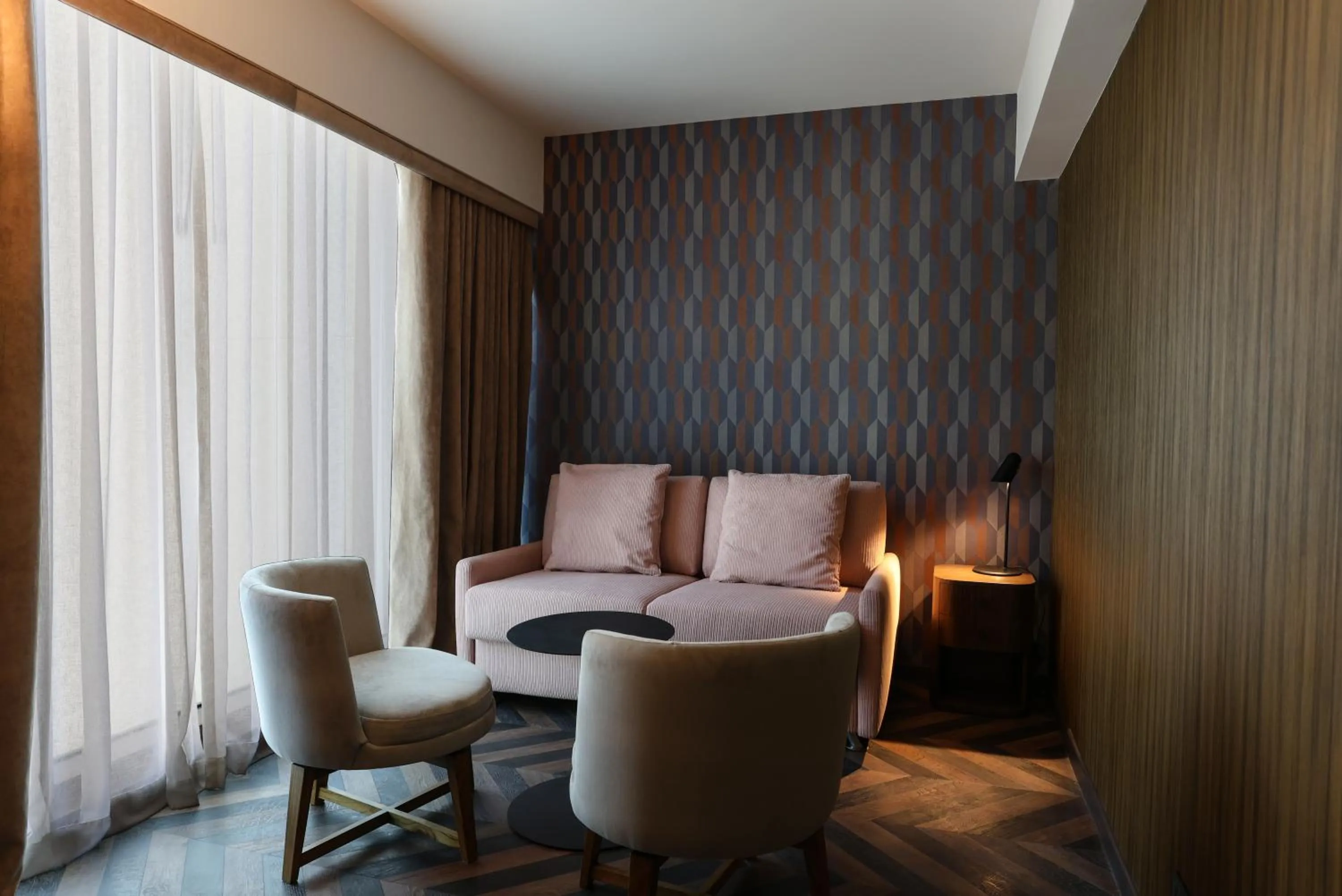 Living room in Recoleta Grand, Buenos Aires, a Tribute Portfolio Hotel