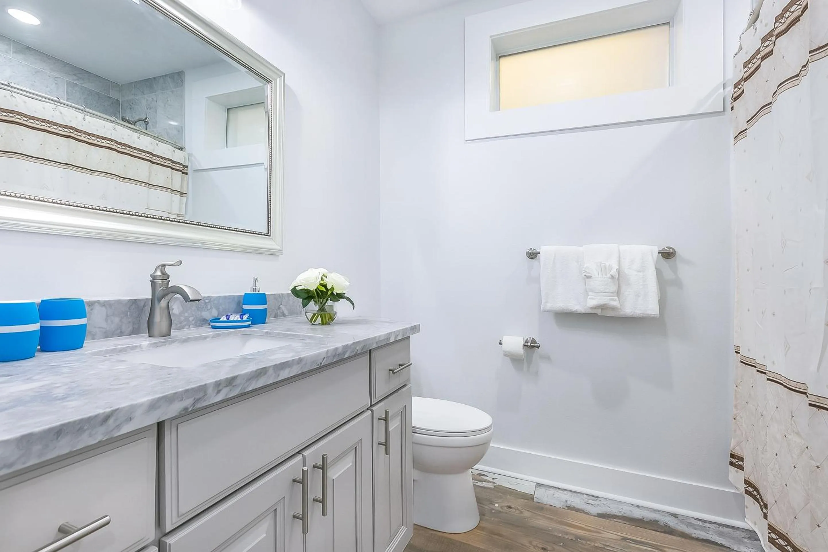 Bathroom in Urban Oasis 4BD House close to FQ & City Hot Spots'