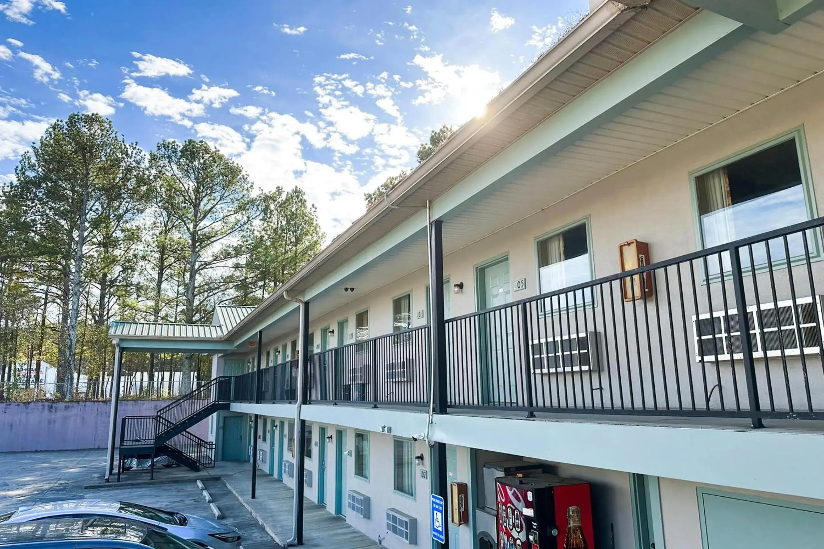 Facade/entrance in Garden Inn & Suites Facade/entrance in Garden Inn & Suites