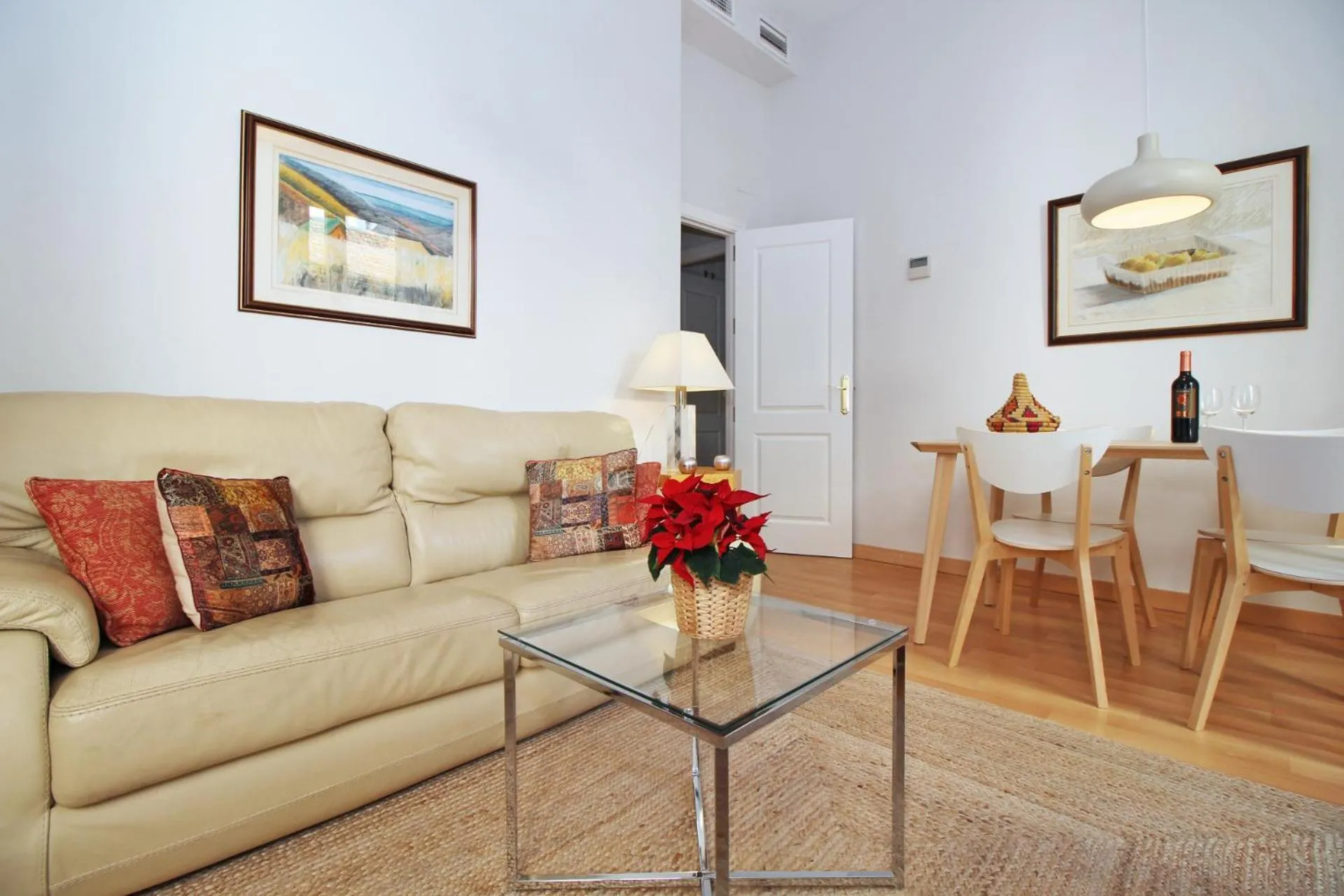 Living room in Del Parque Flats - Premium - Maestre