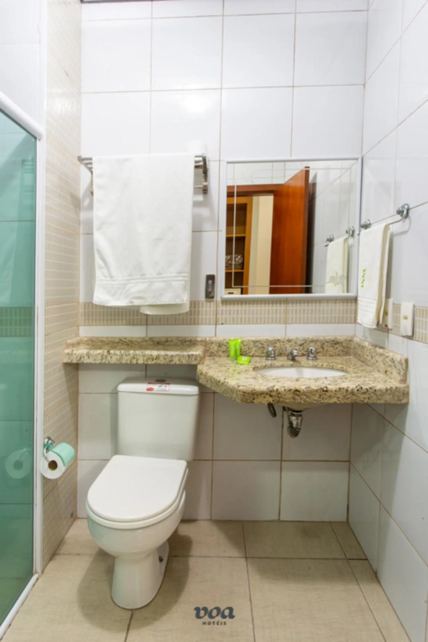 Bathroom in VOA Express Inn Hotel Orquídea