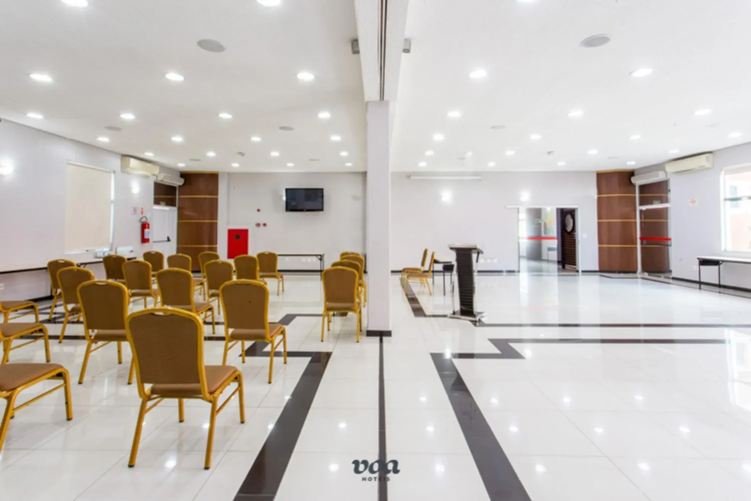 Meeting/conference room in VOA Express Inn Hotel Orquídea