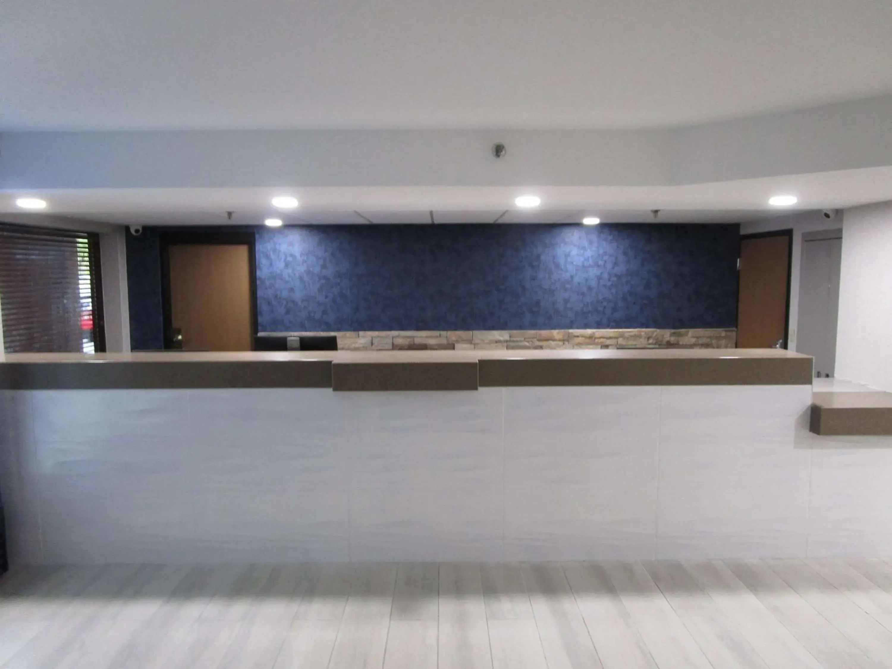 Lobby or reception in Best Western Bloomington Edina - Minneapolis Lobby or reception in Best Western Bloomington Edina - Minneapolis