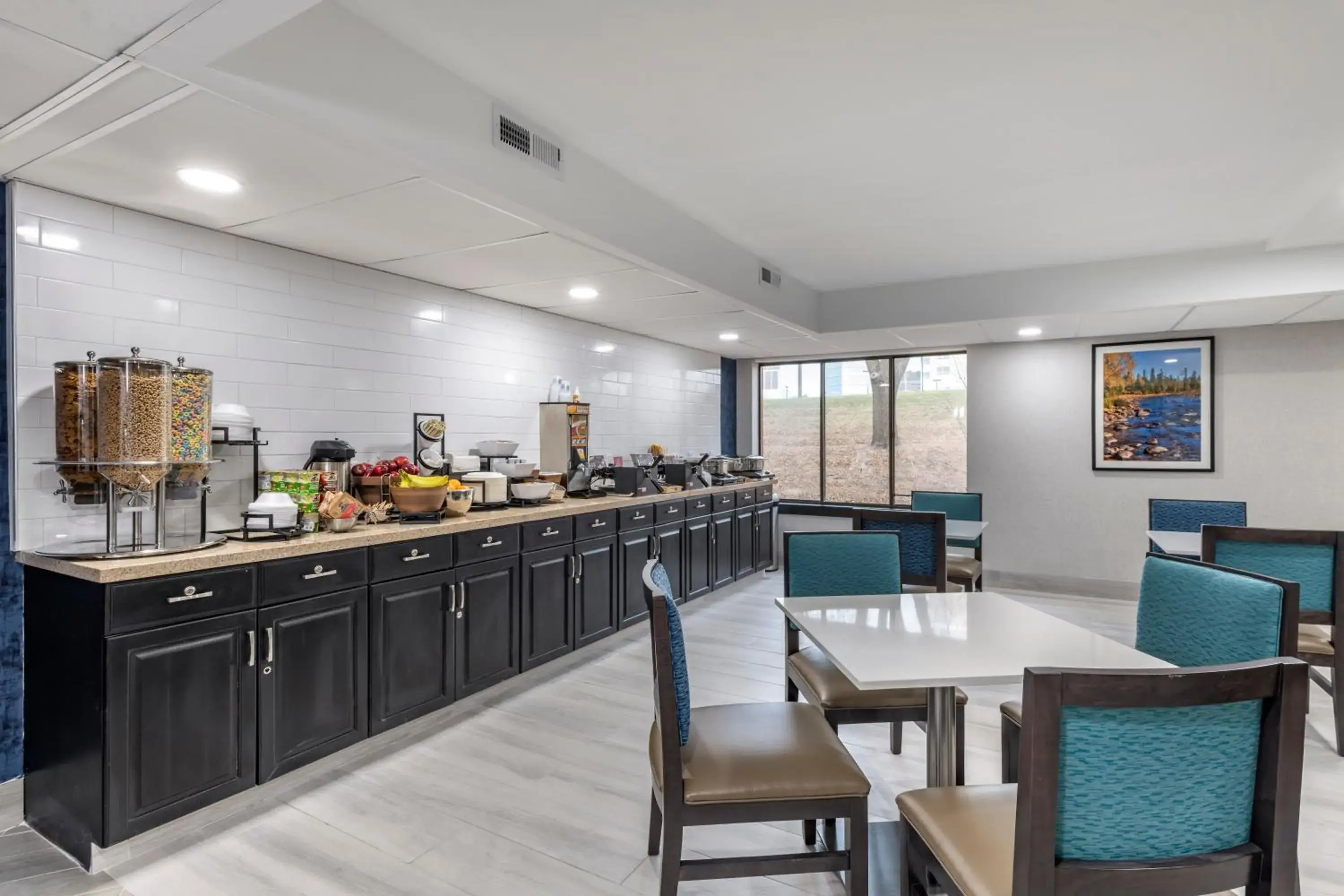 Breakfast in Best Western Bloomington Edina - Minneapolis Breakfast in Best Western Bloomington Edina - Minneapolis