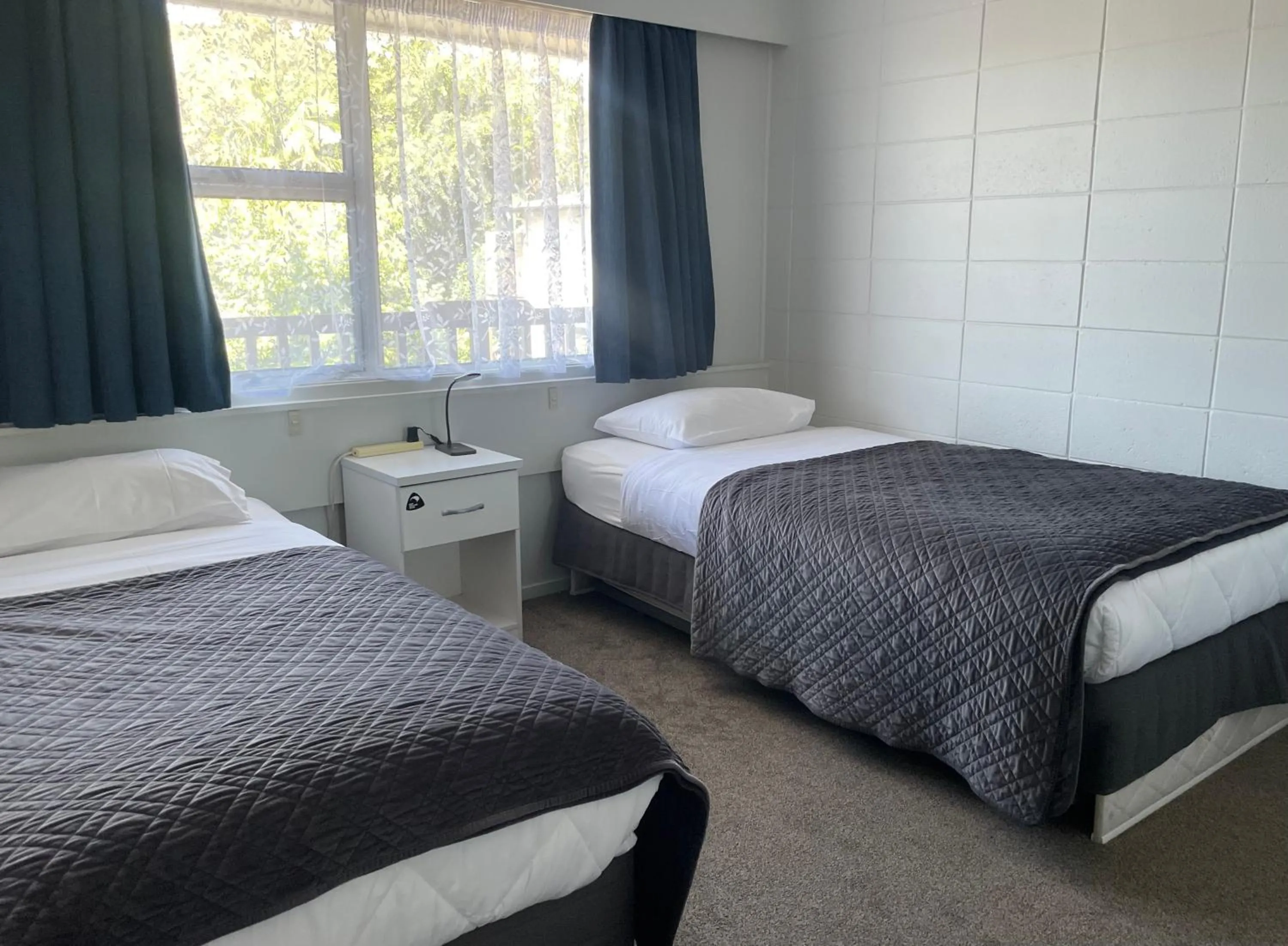 Bedroom, Bed in Aaron Court Motel Whangarei