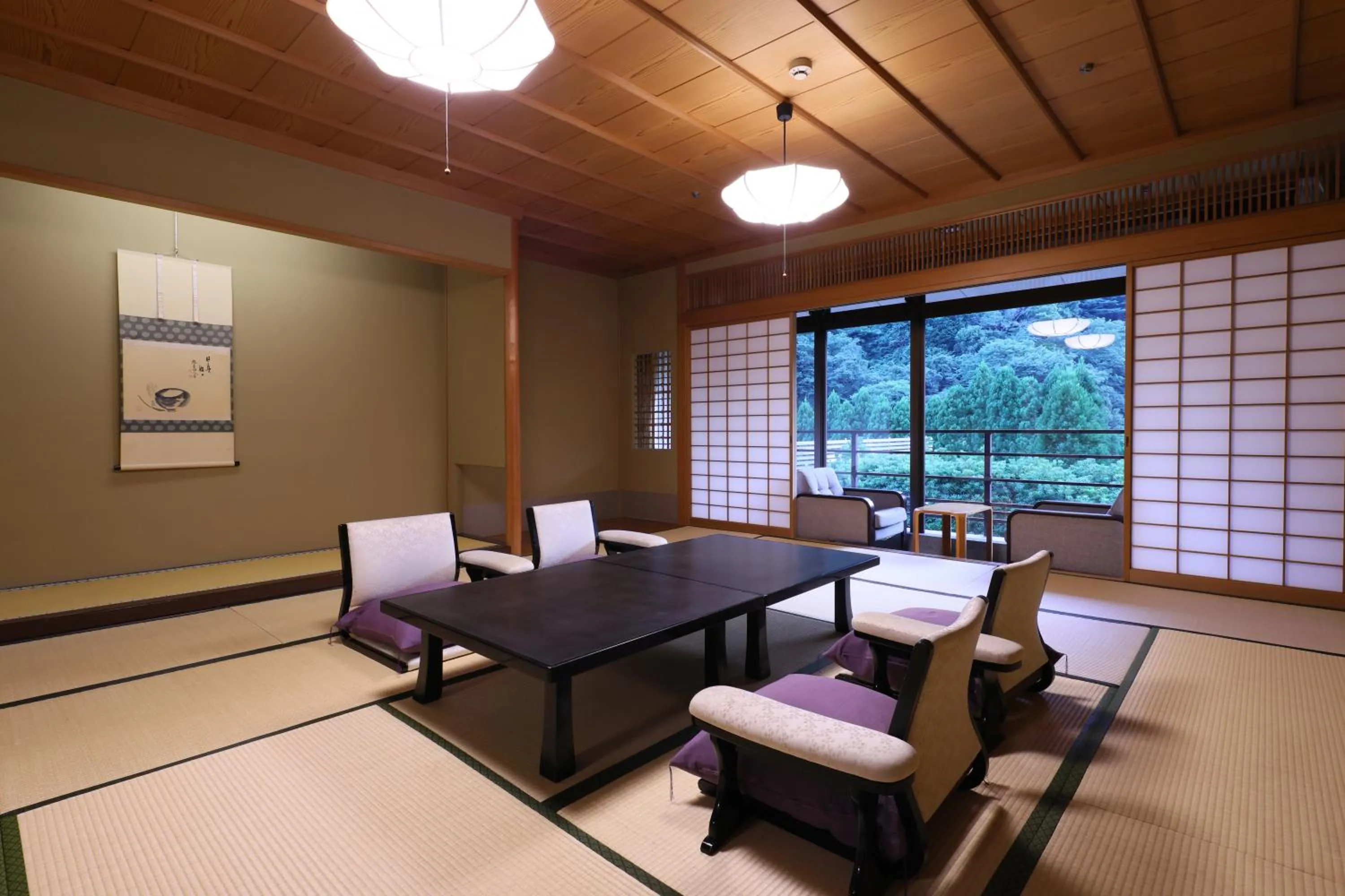 Photo of the whole room in Oku Yugawara SANSUIROU