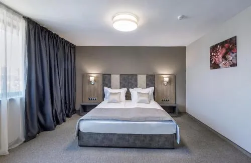 Bed in Jitomir Hotel