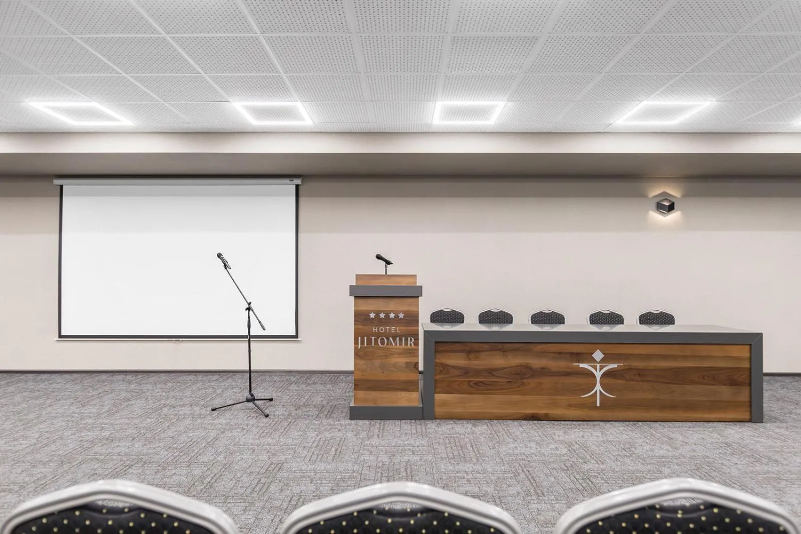 Meeting/conference room in Jitomir Hotel